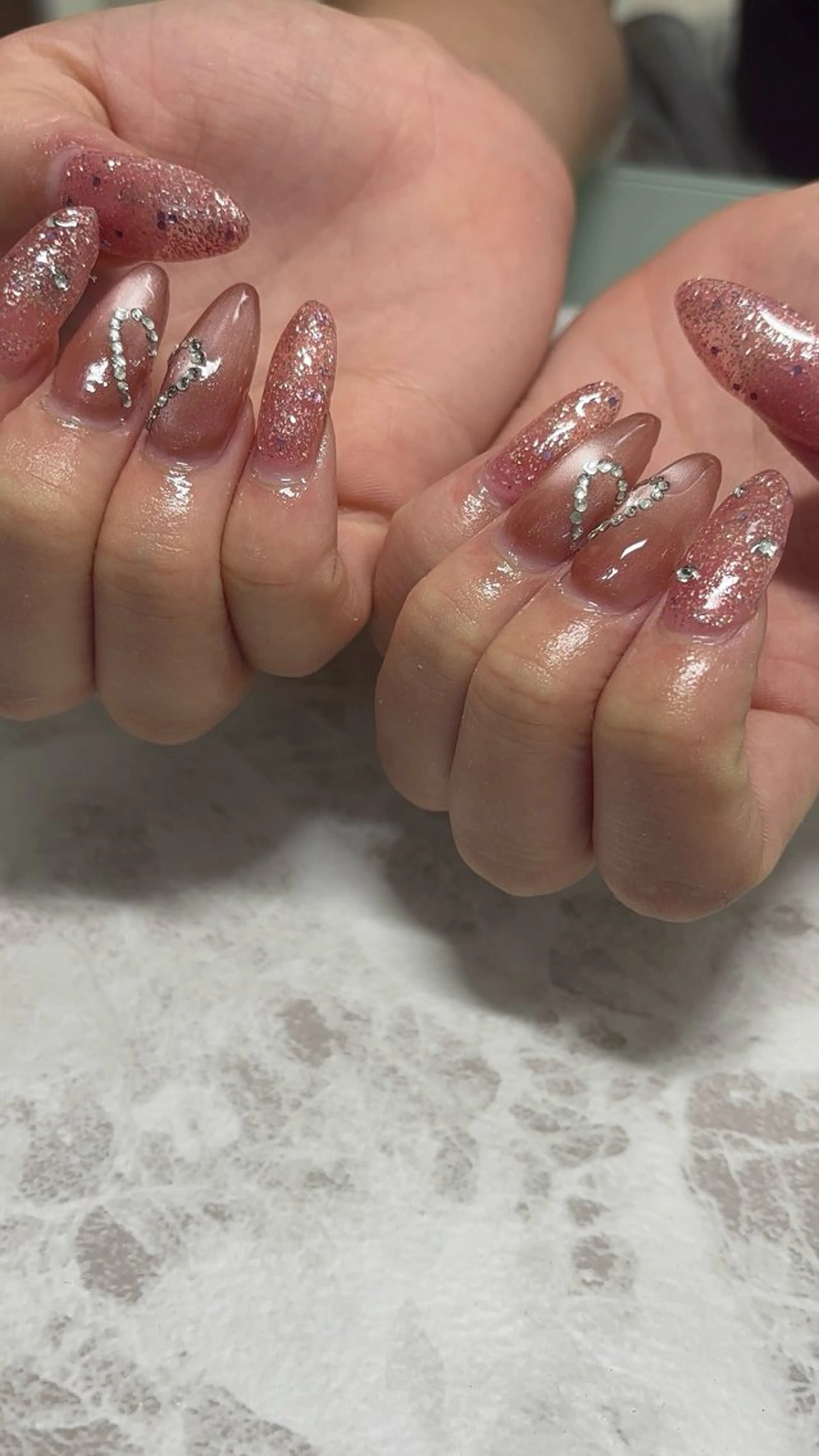 初めてのご利用の方　handやり放題ネイルの写真