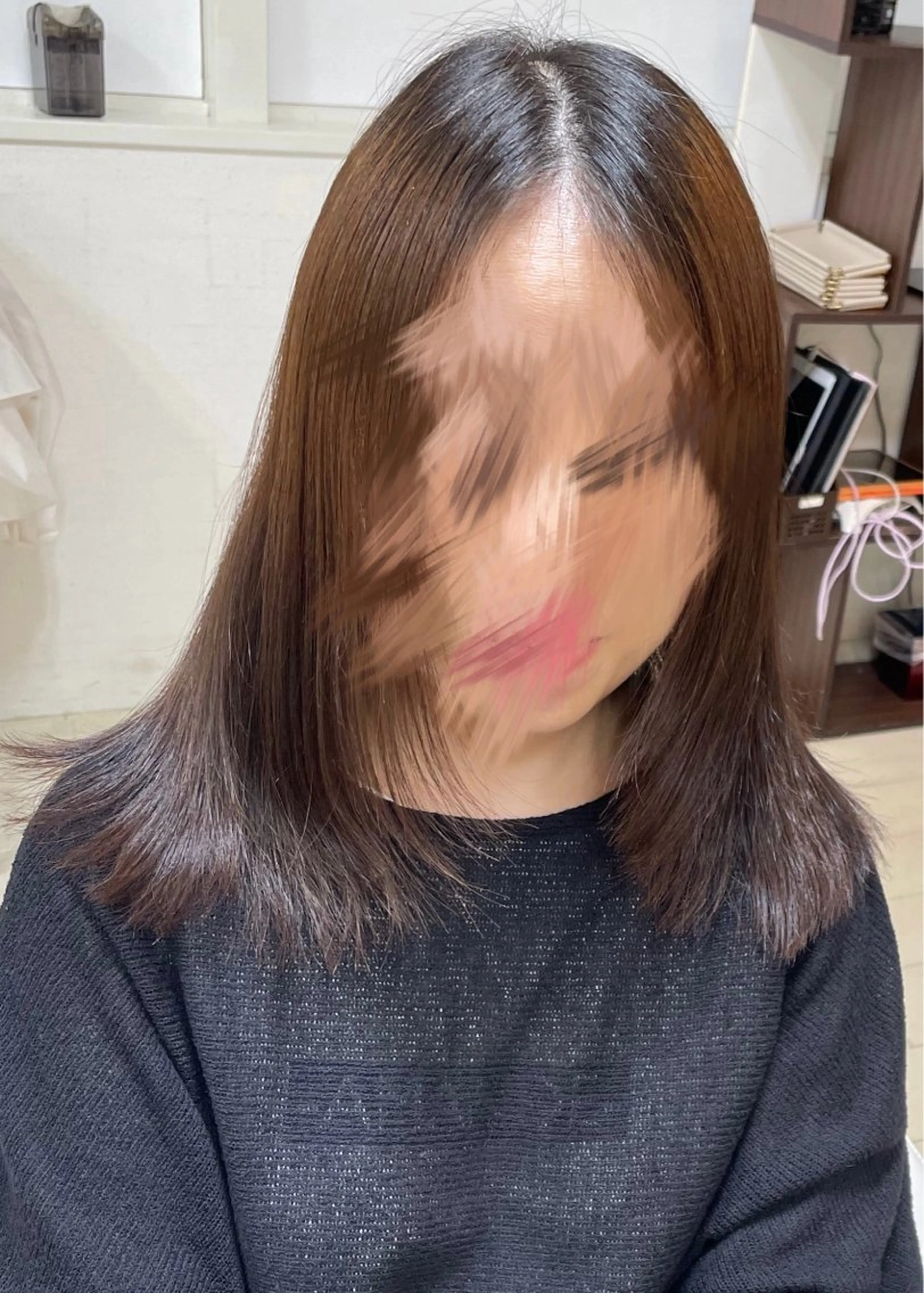 セミロング カット アミーベル🧸🧡 本店✂️しおりのヘアスタイル