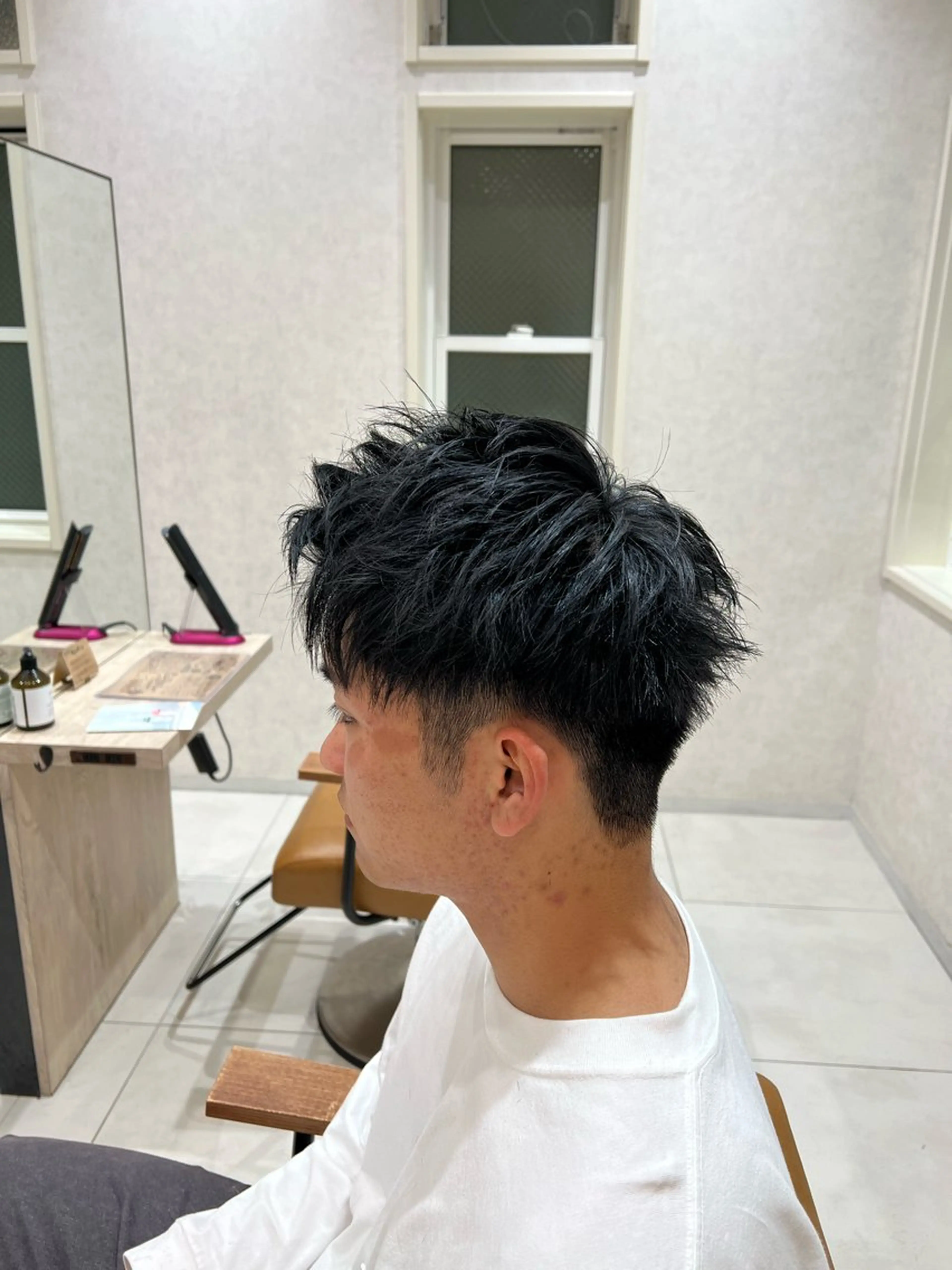 メンズ メンズ特化フェザー パーマ🚗タケシのヘアスタイル