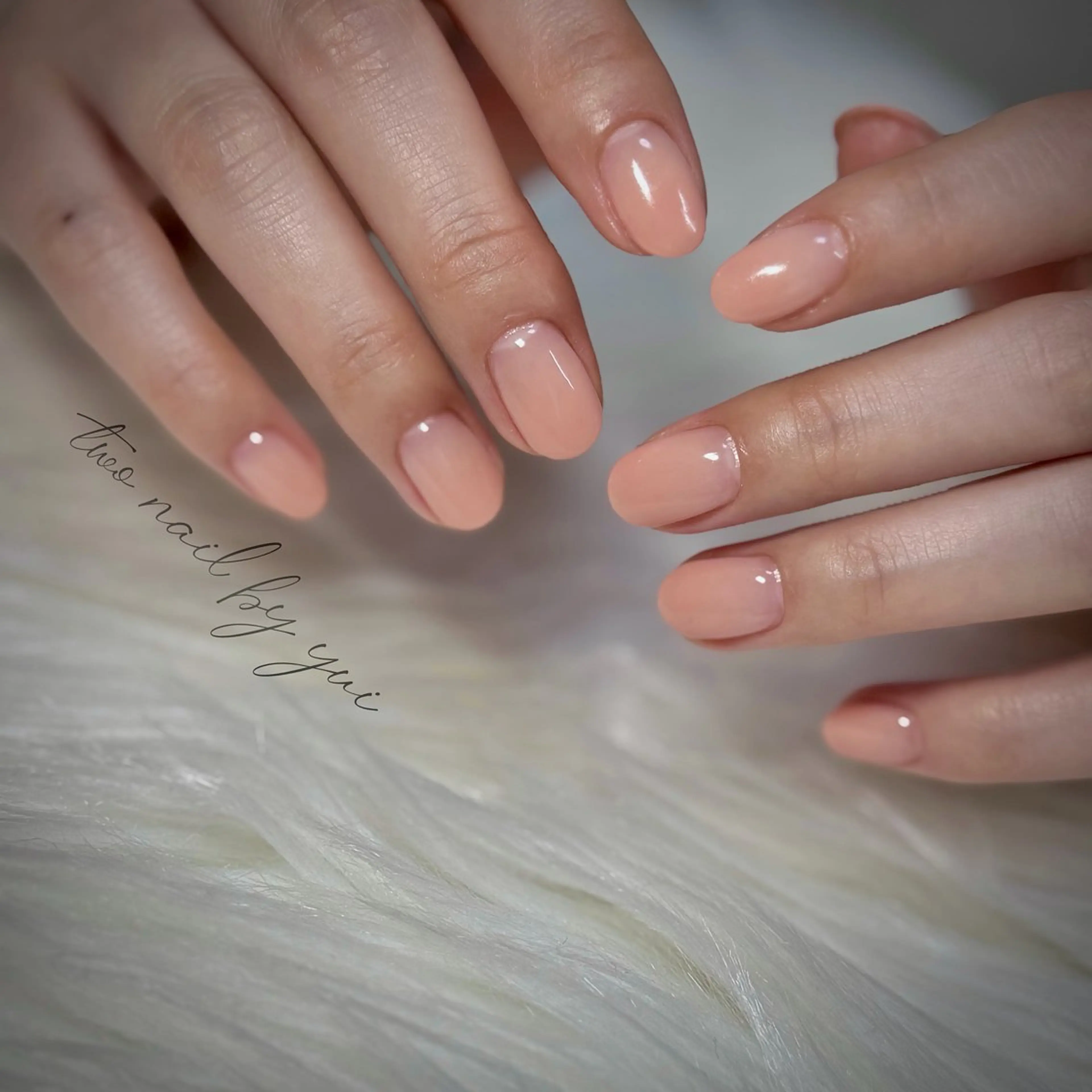 ネイル ネイルチップ ホワイト ハンドネイル two nailのネイルデザイン