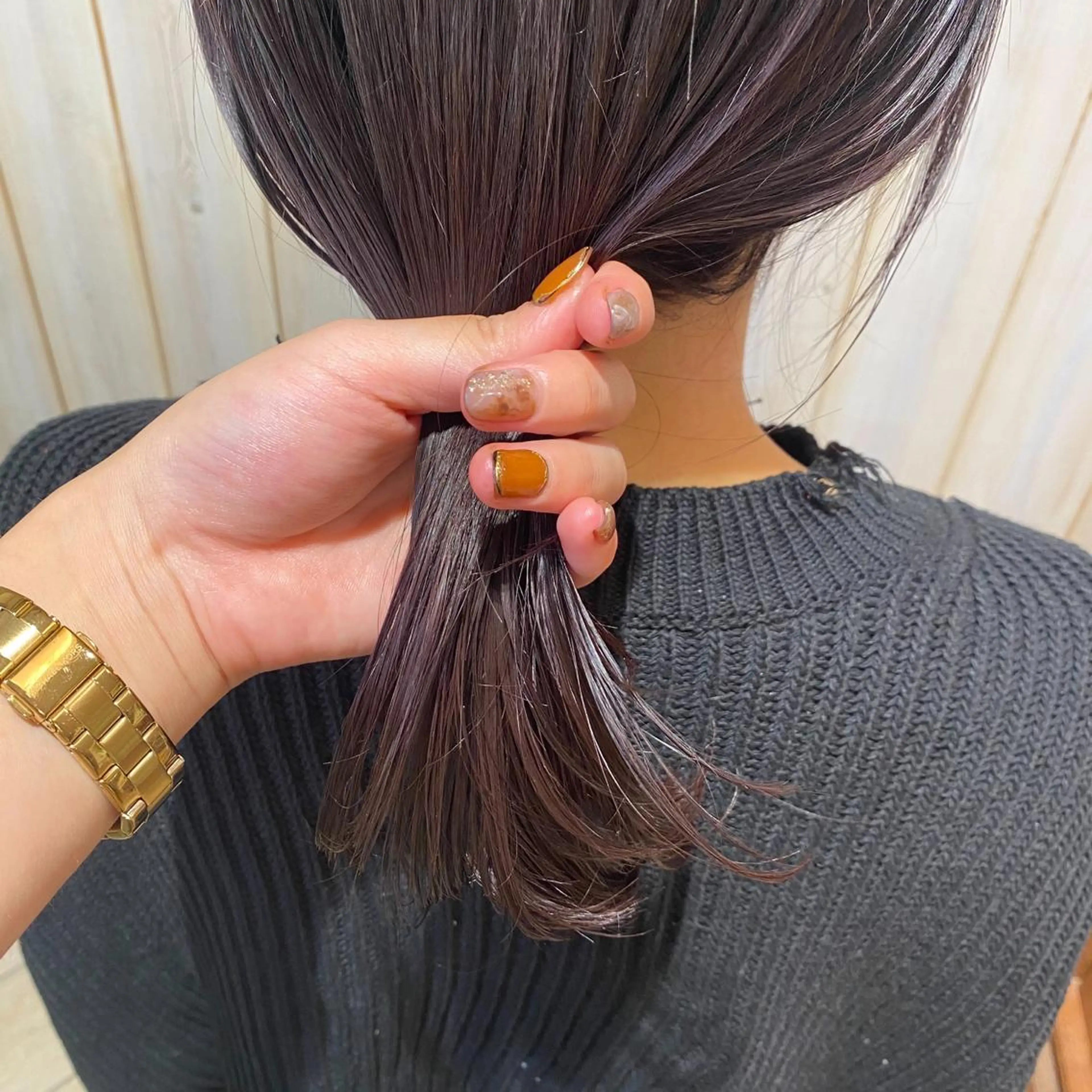 ミディアム 中井 茅佳のヘアスタイル