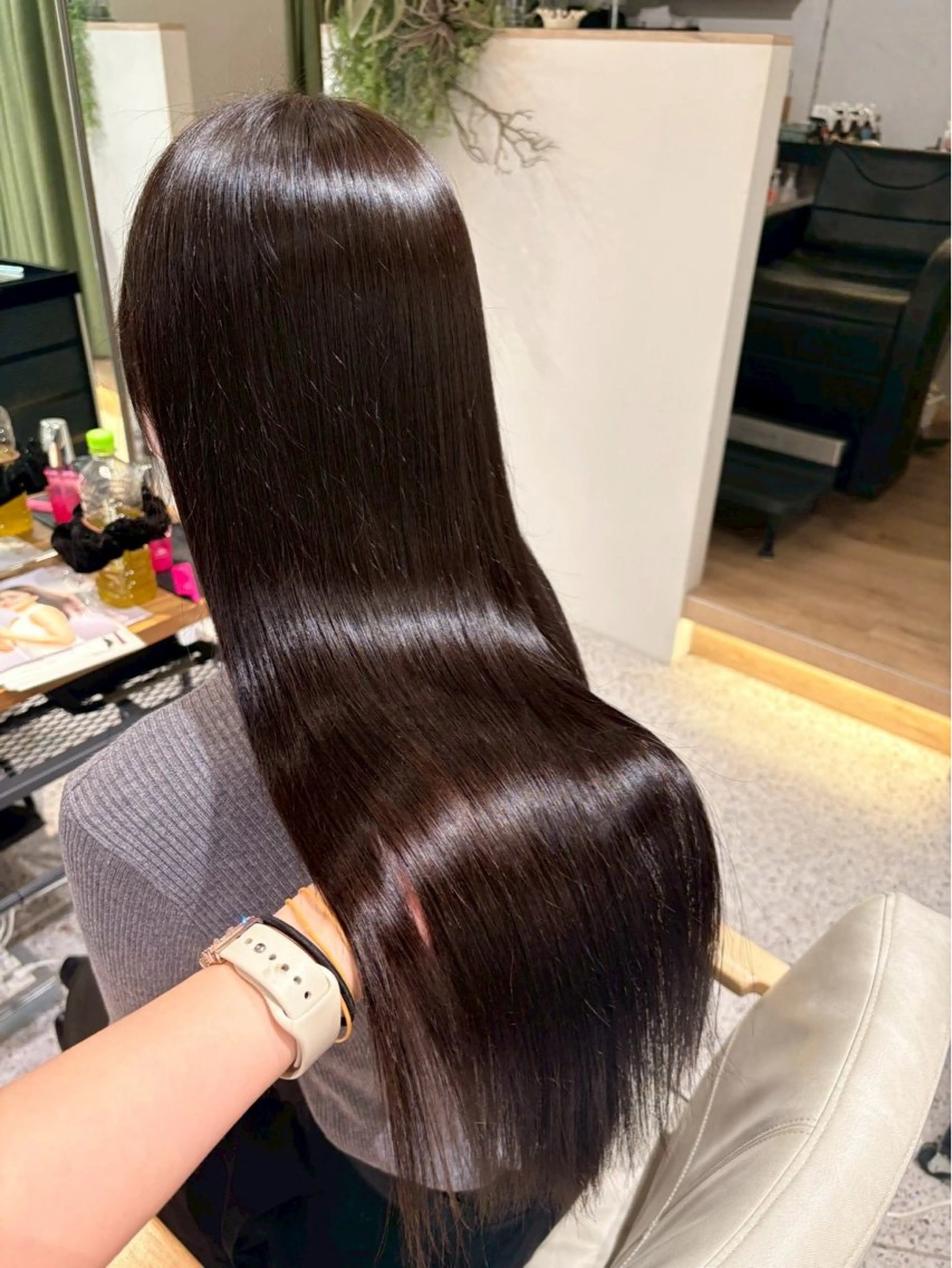 (U24)ワンカラー✨トーンダウン/艶カラー/透明感カラーの写真