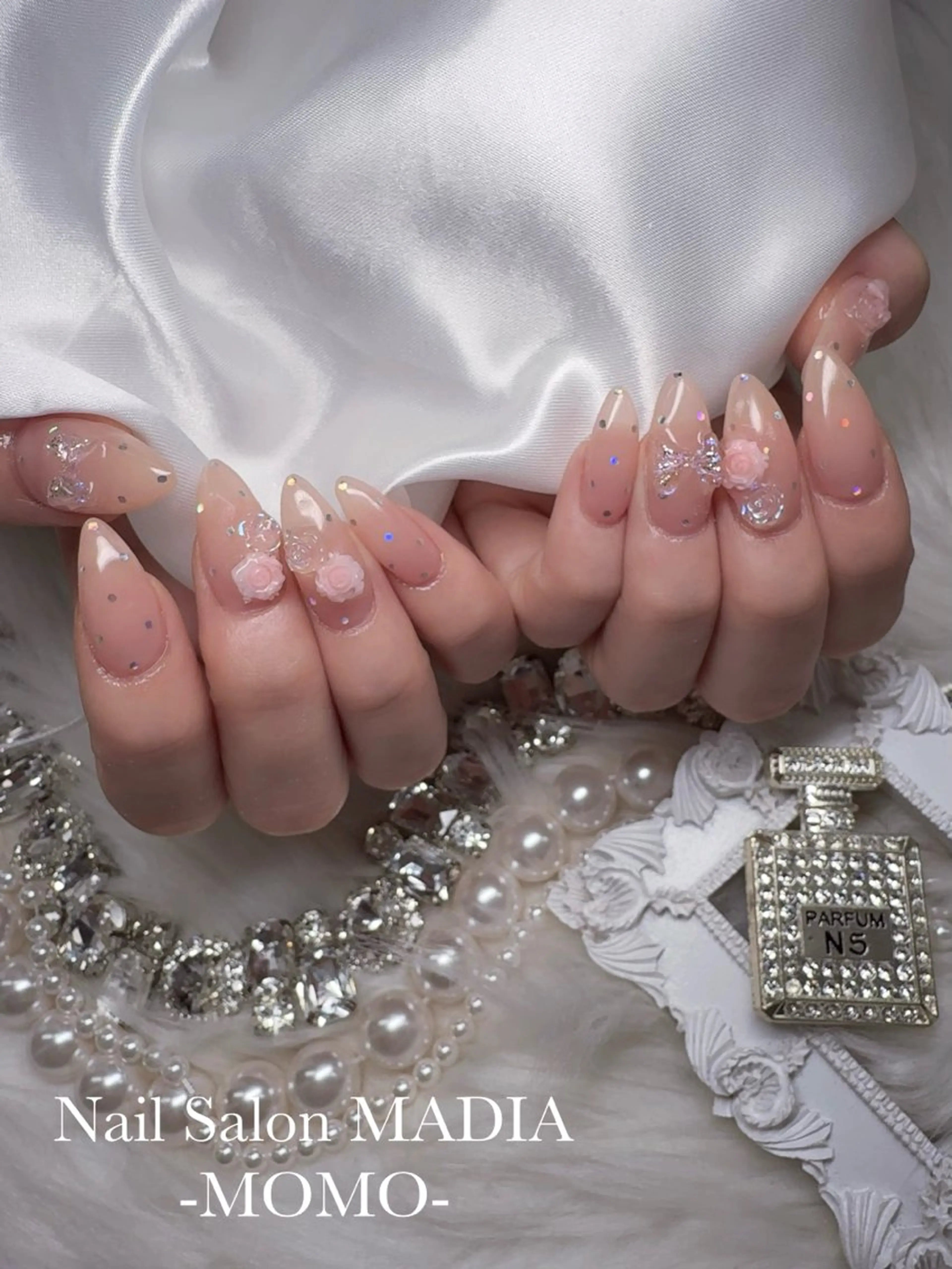 ネイル momo .のネイルデザイン