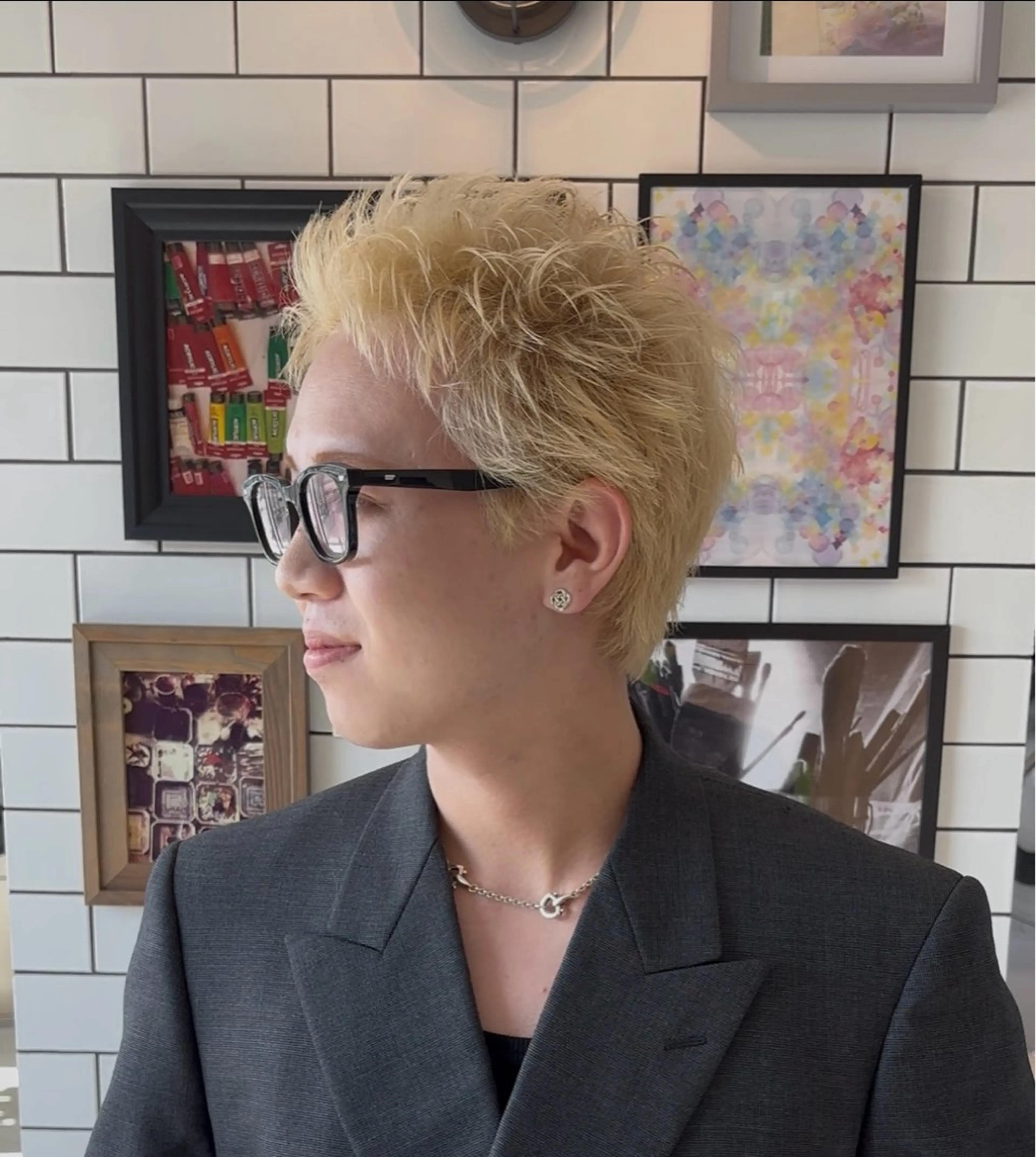 ショート カラー メンズ スパイキーショート ブロンド ショートヘア カット ヘアカラー トリートメント 清水 基生のヘアスタイル