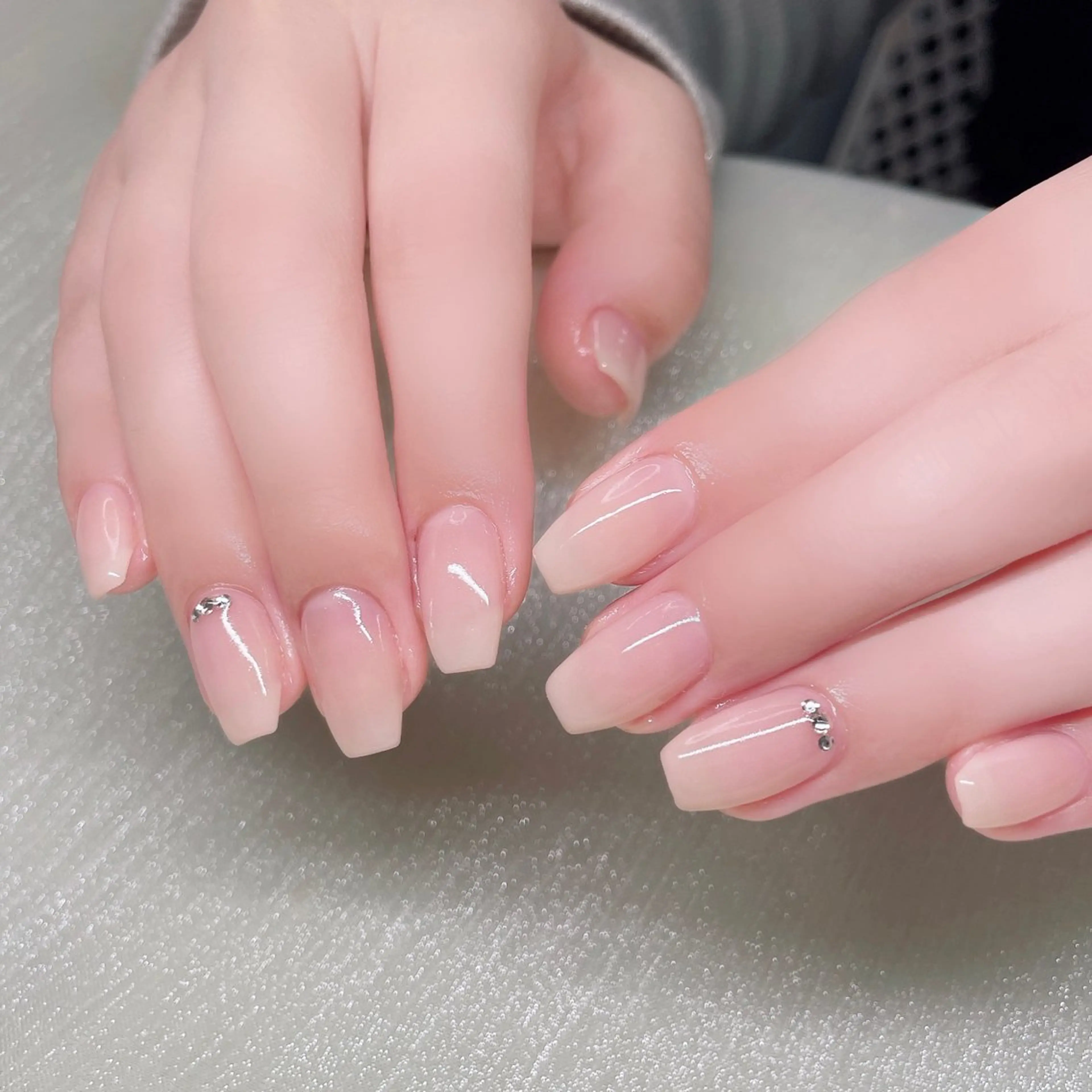 ネイル ストーンネイル ハンドネイル Nailist suzuのネイルデザイン