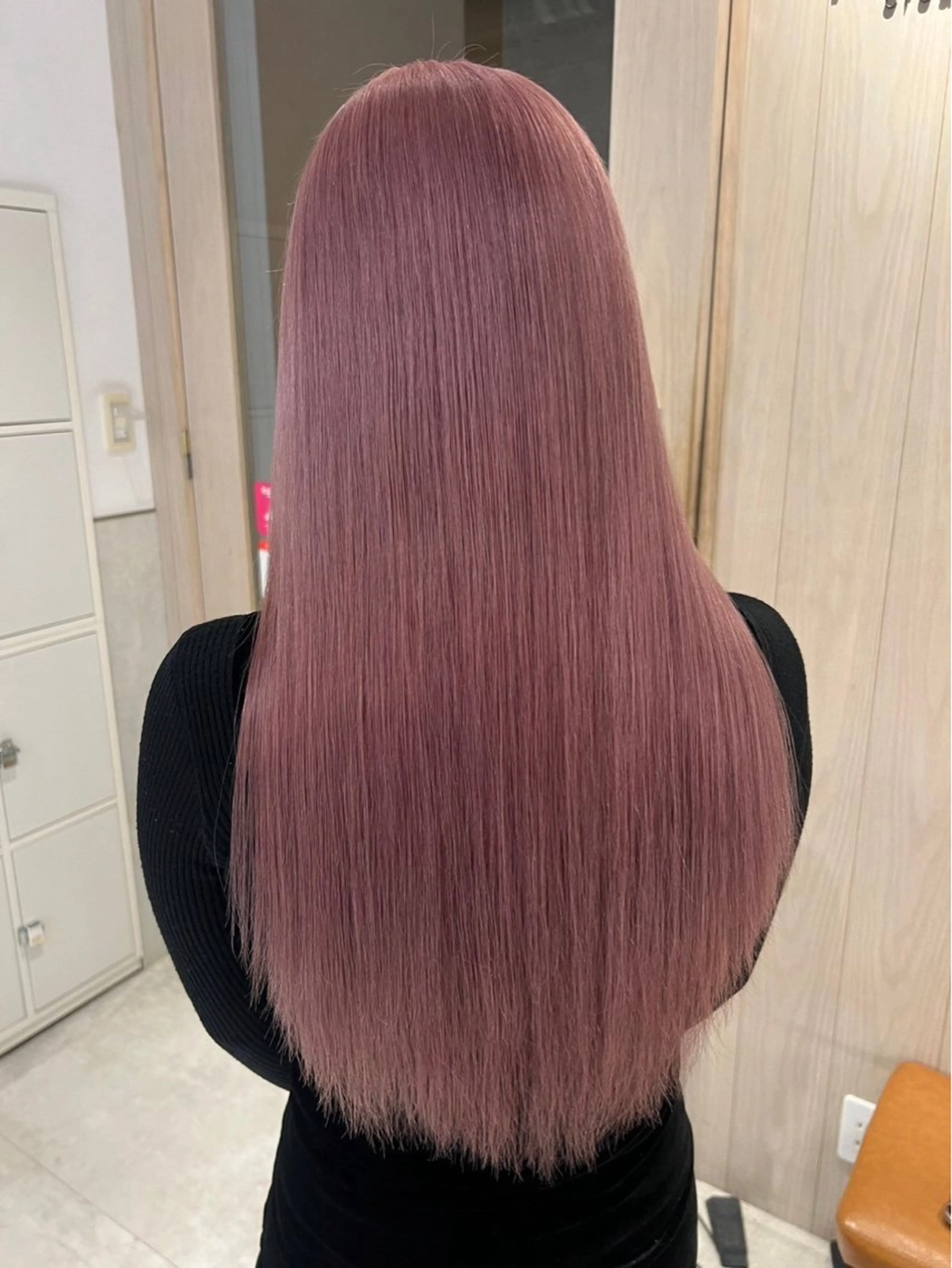 ロング 浅岡 太陽のヘアスタイル