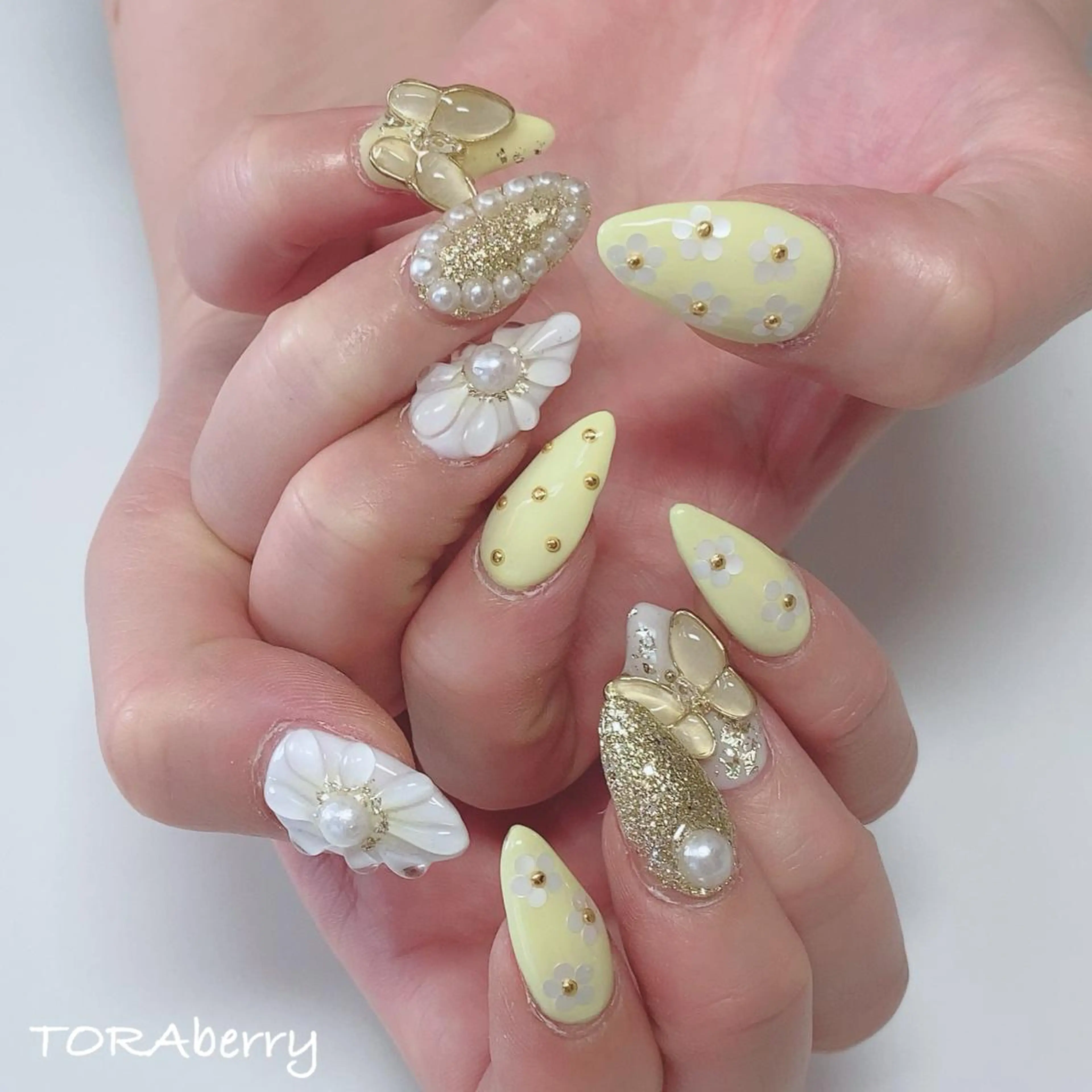 ネイル ハンドネイル ネイリスト なつみのネイルデザイン