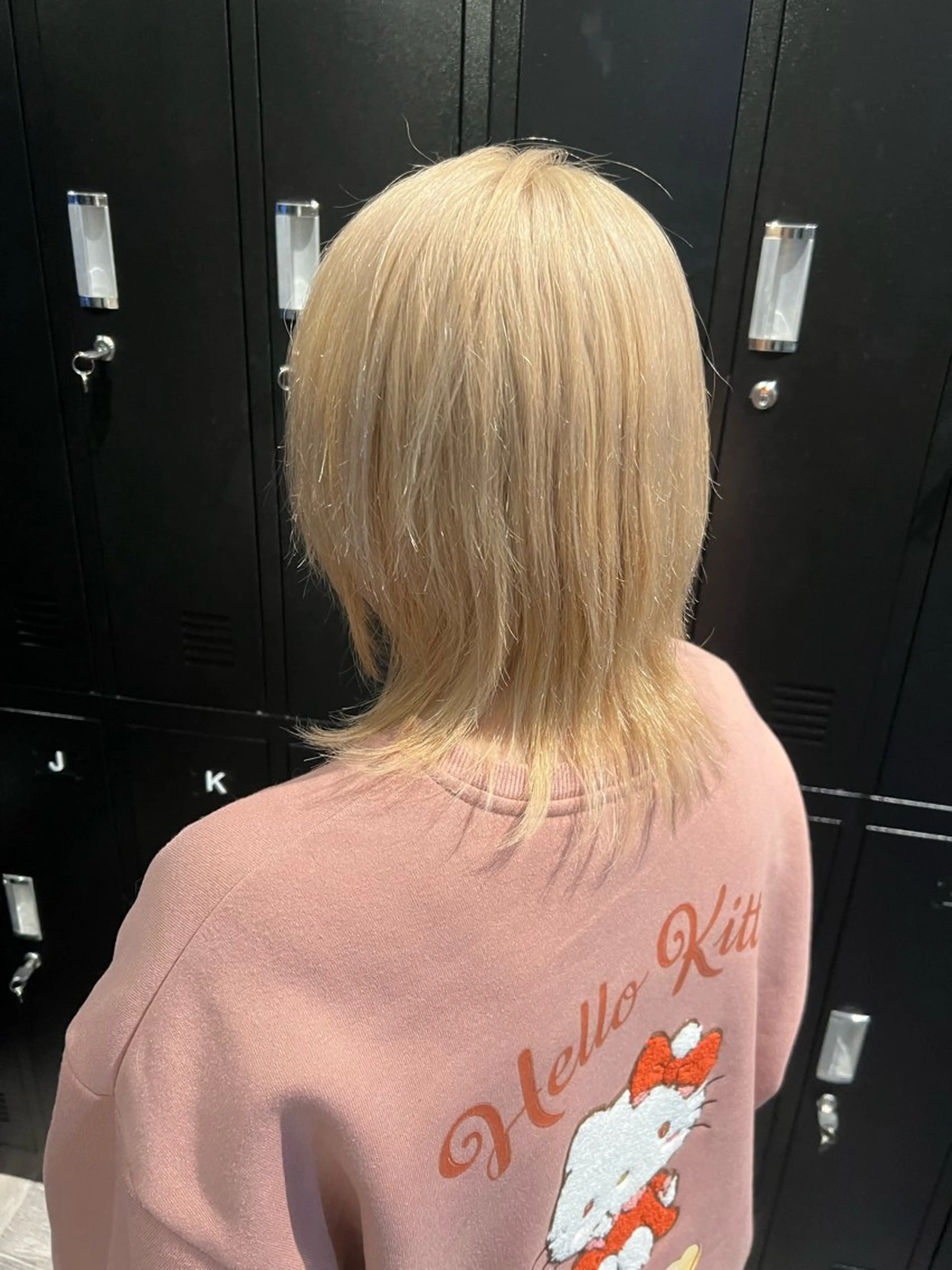 カラー ブリーチ momo /鍛冶屋町のヘアスタイル