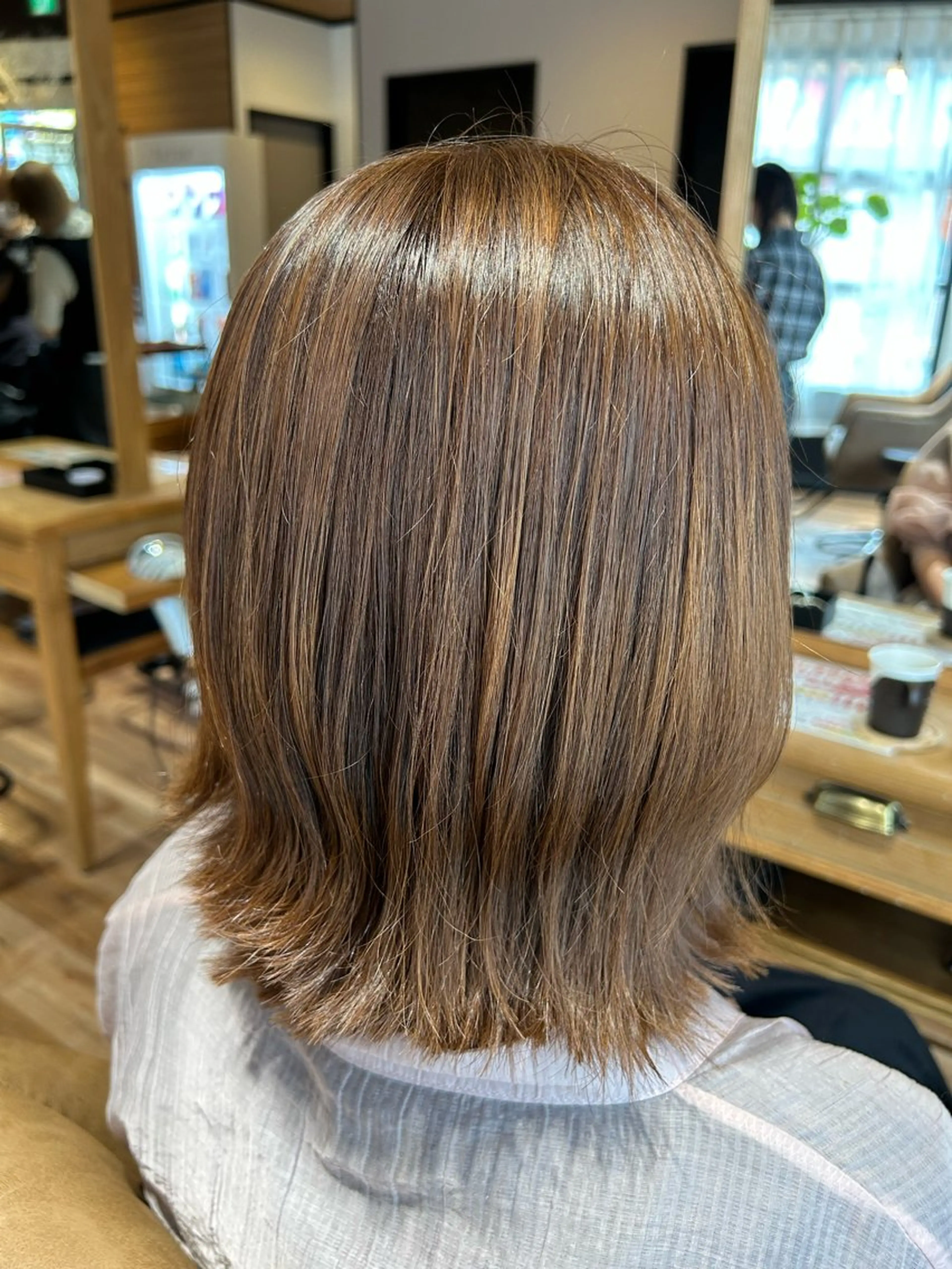 ミディアム 巽 愛夏のヘアスタイル