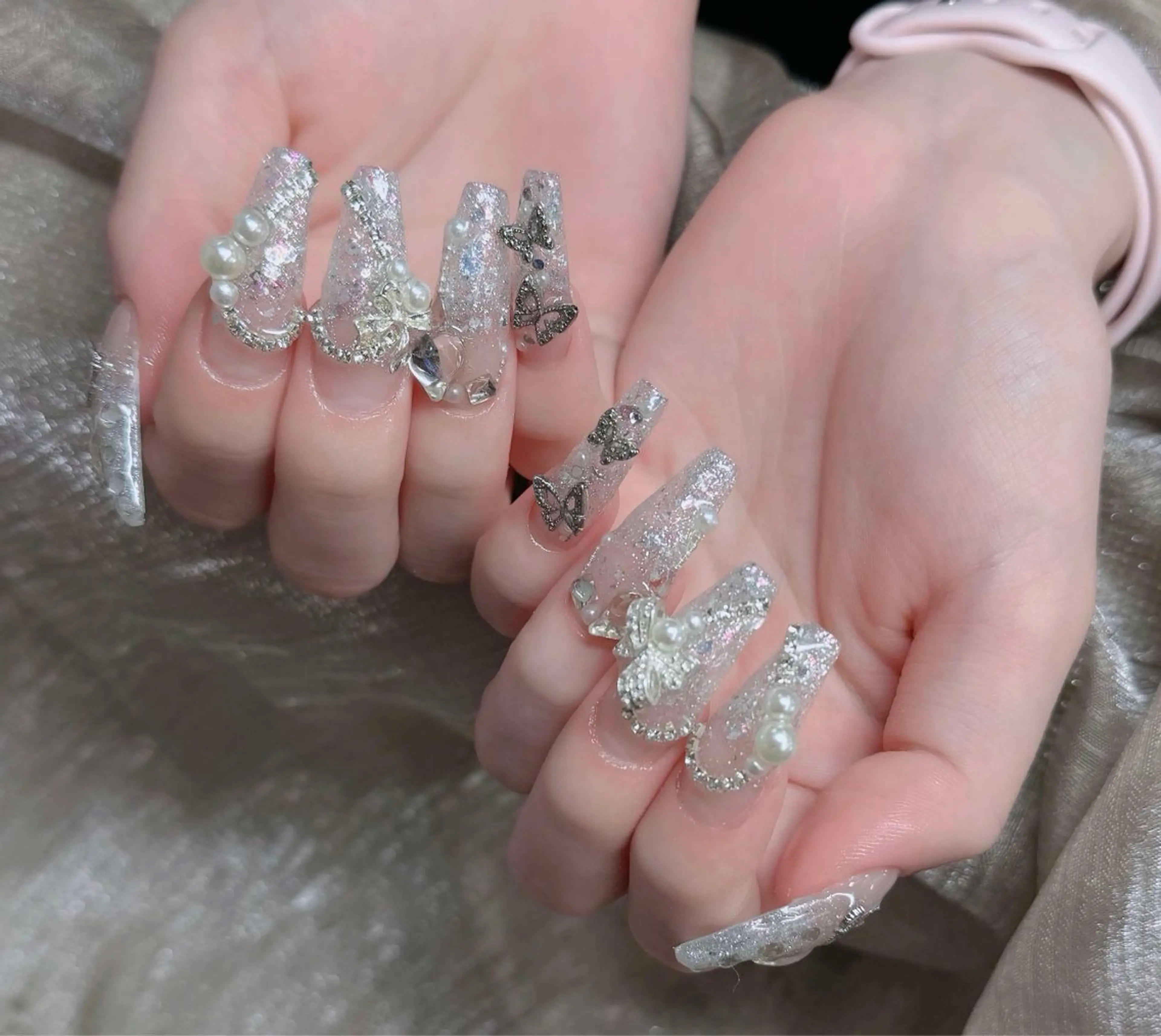 ネイル フレンチネイル ジェルネイル ガラスフレンチ ハロウィン ハート ハンドネイル H.baby Nail Salonのネイルデザイン