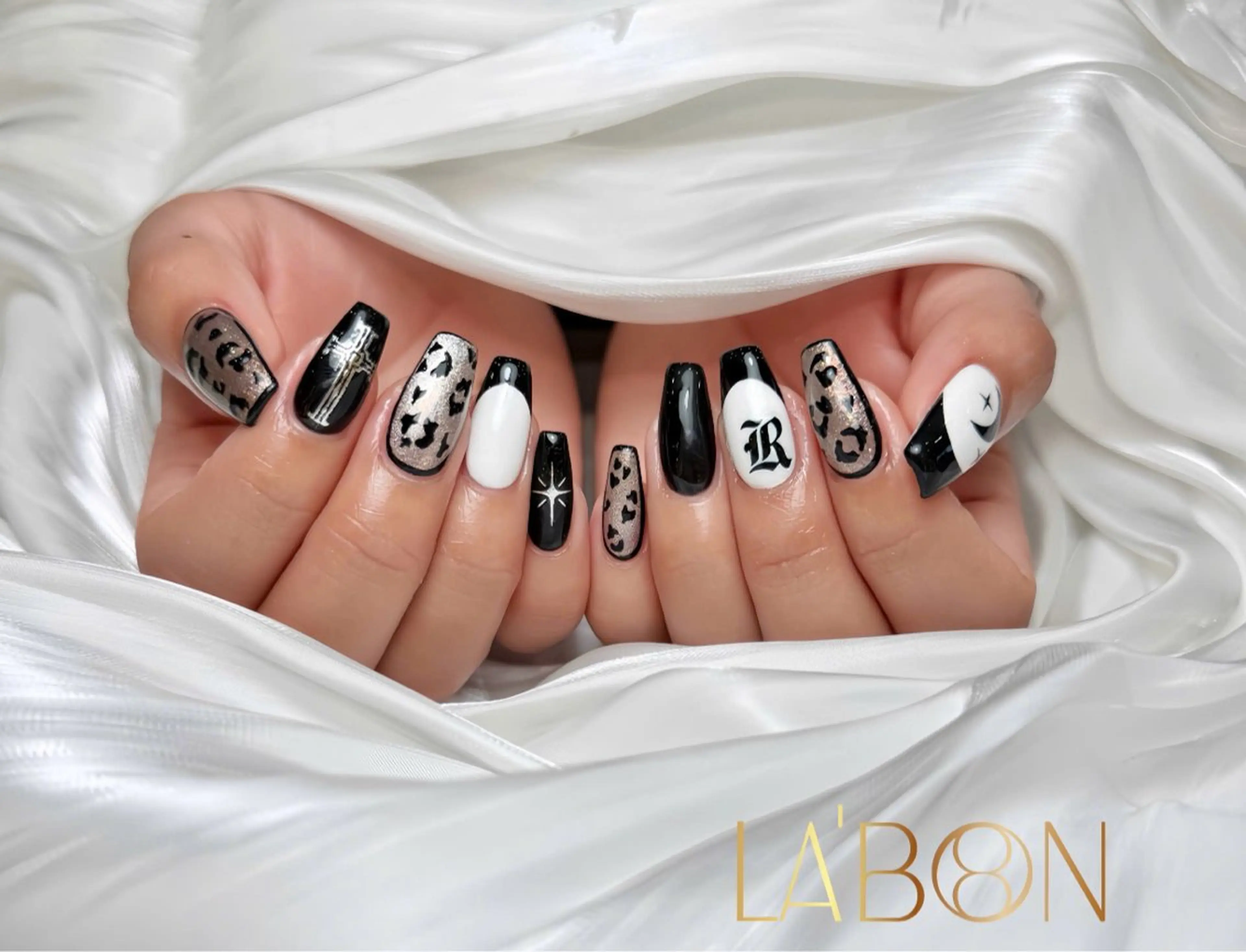 ネイル アートネイル ジェルネイル キラキラネイル 韓国ネイル ロングネイル Labon Nails Artのネイルデザイン