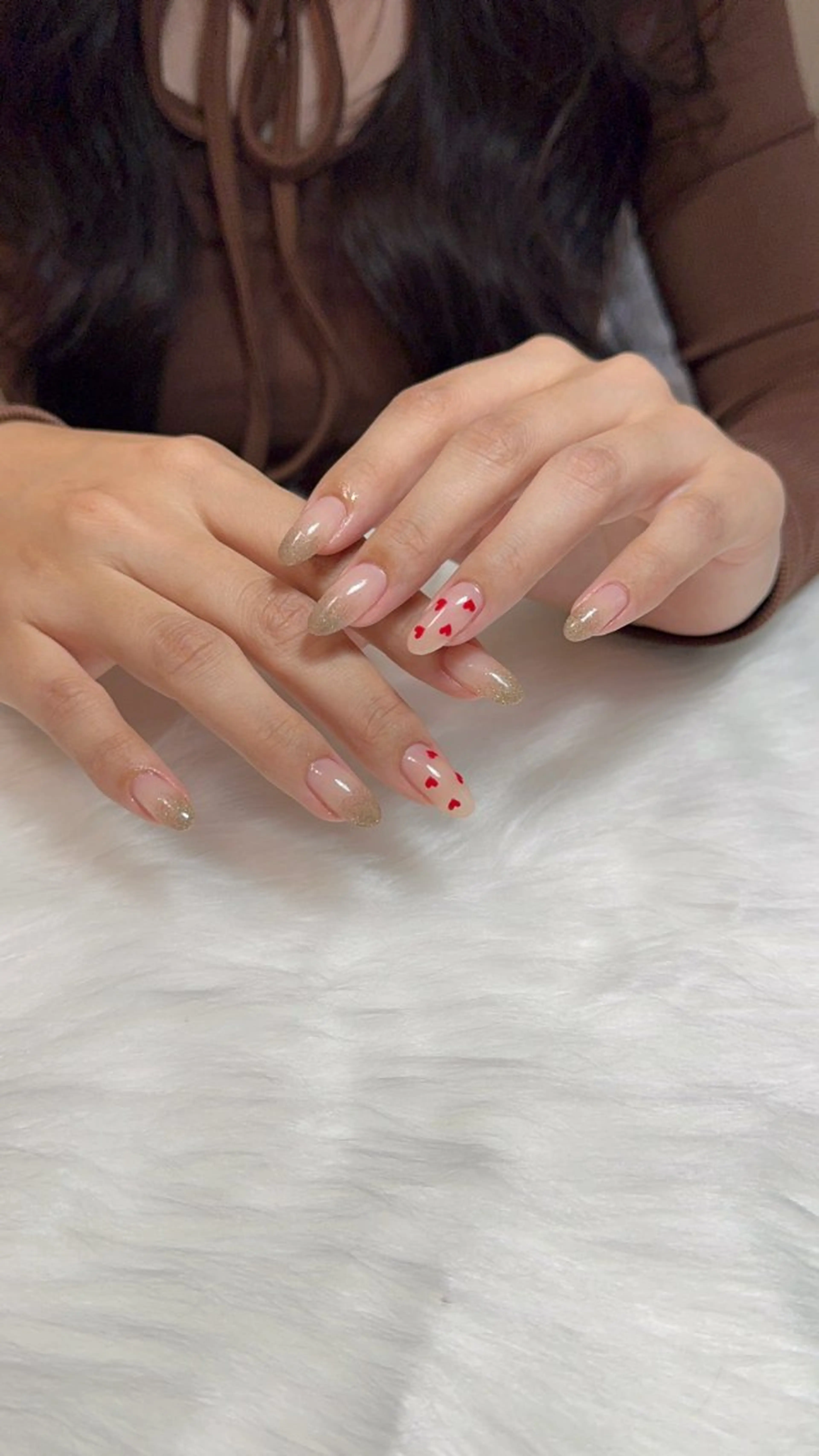 ネイル キラキラネイル ワンホンネイル nailsalon ChuColaのネイルデザイン