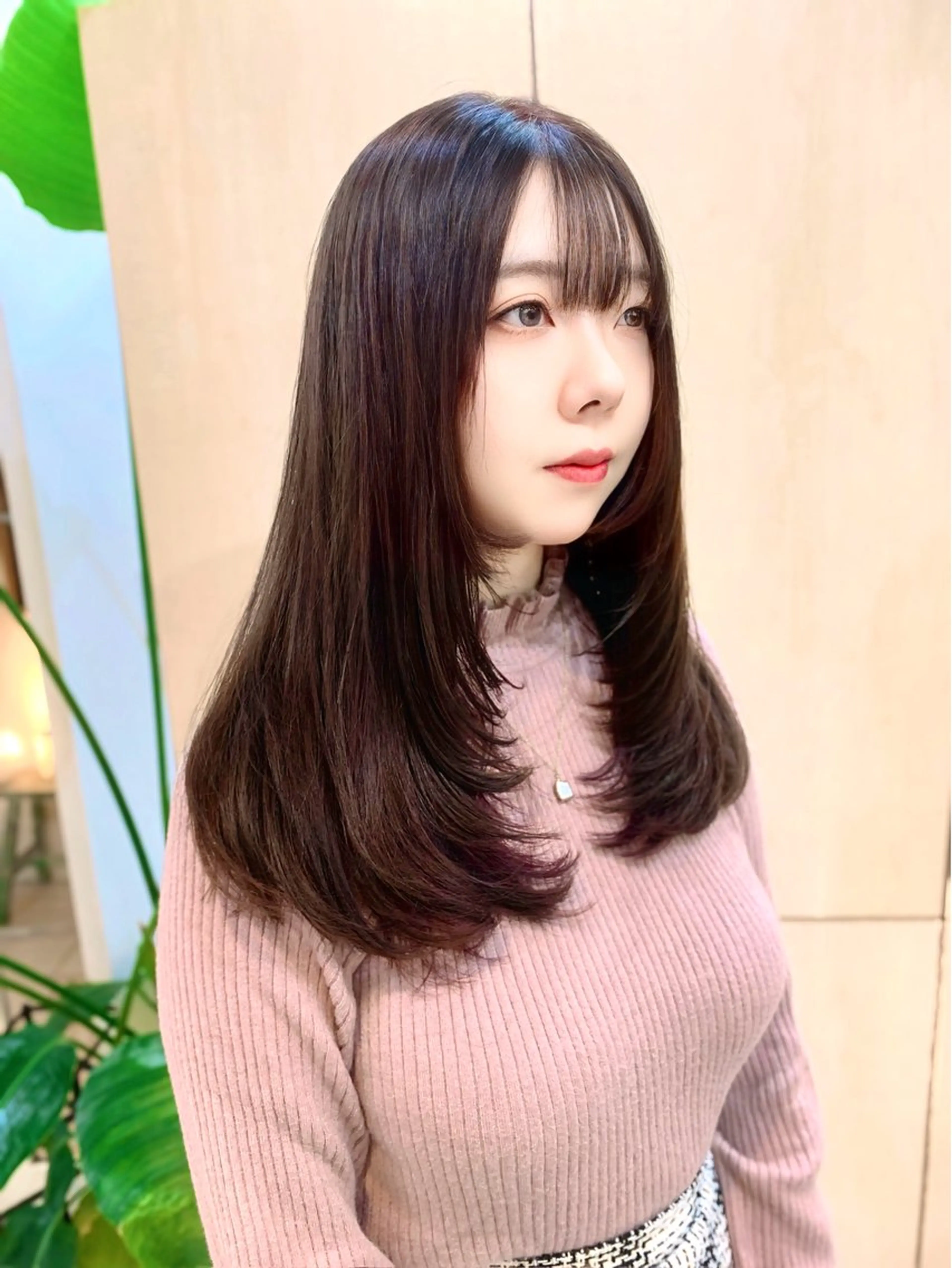 顔周りをナチュラルに♪カット+顔周り縮毛矯正+2stepトリートメントの写真