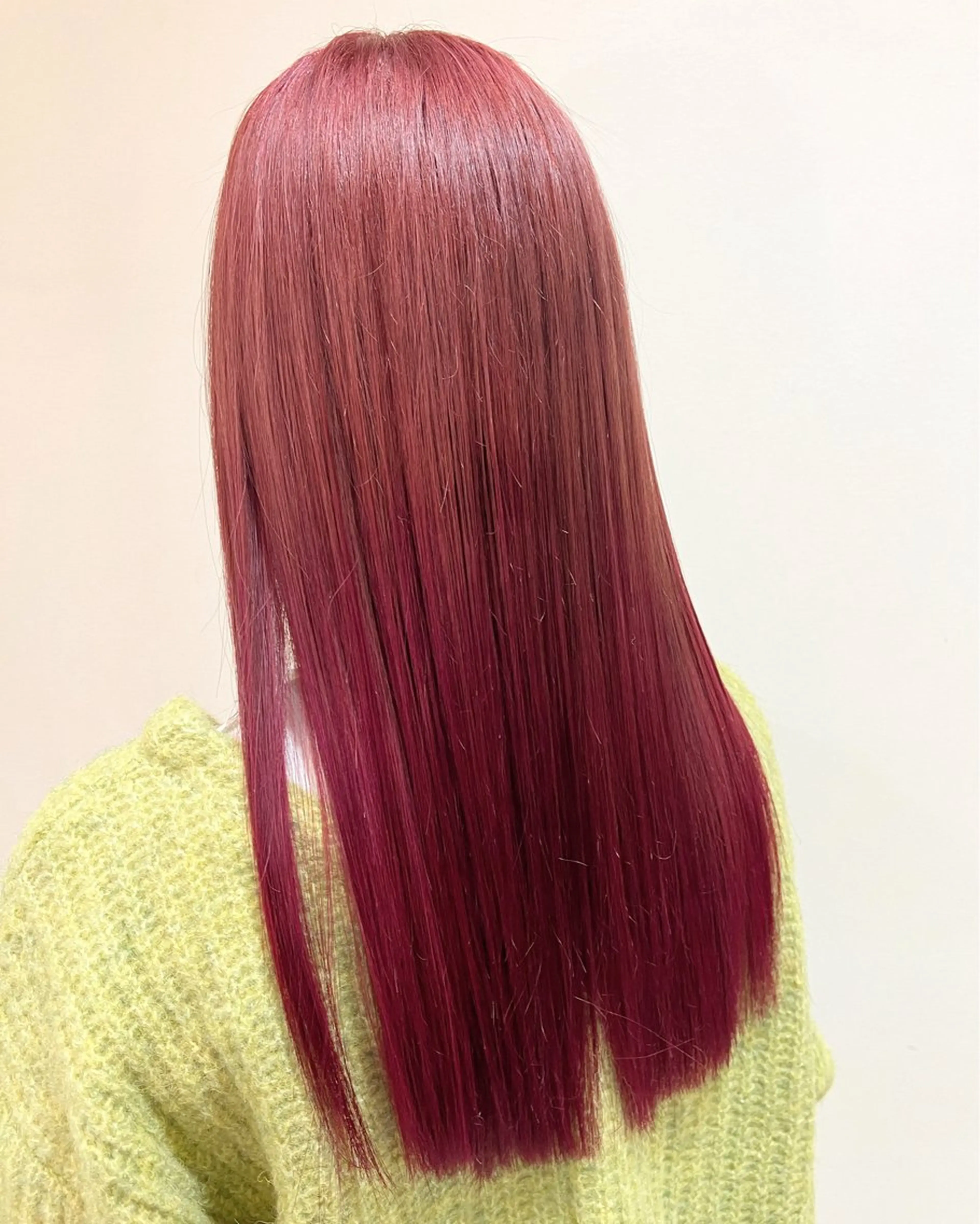 ロング カラー AIconic nagoya所属・縮毛矯正/ レイヤー/ミディアムのヘアスタイル