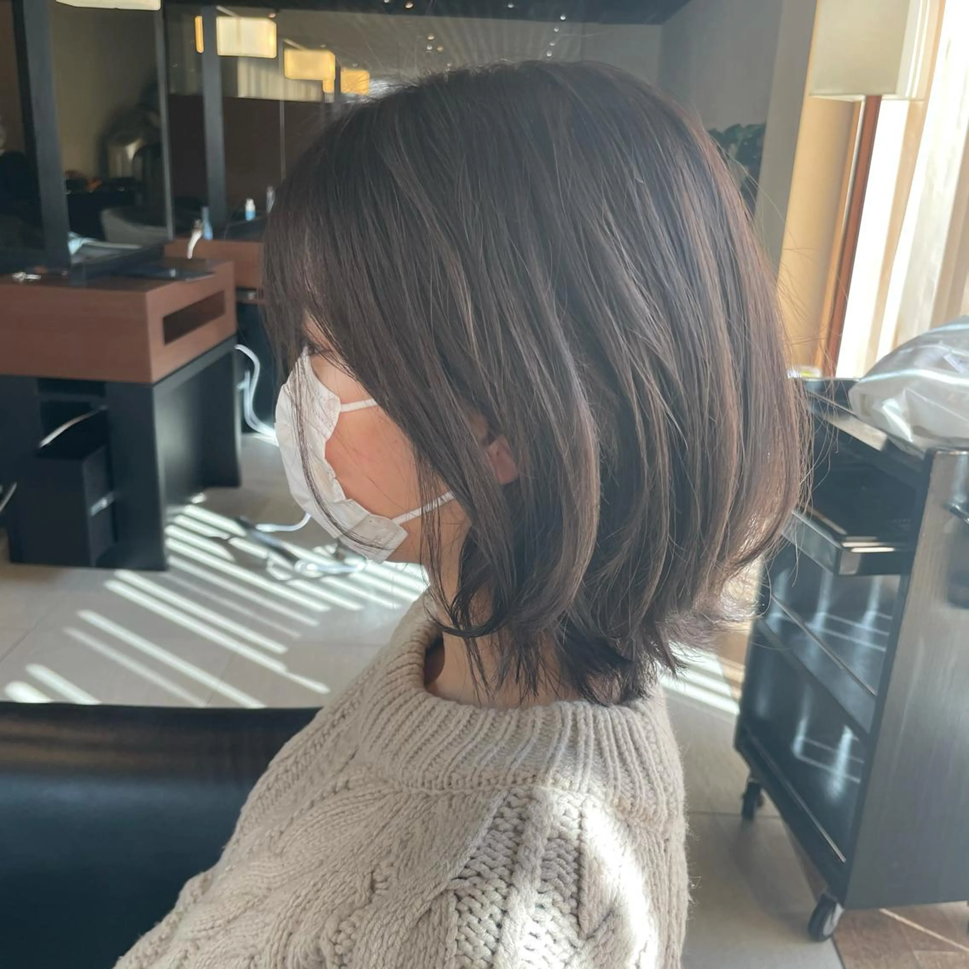 ミディアム ショート・ボブ 中村俊哉のヘアスタイル