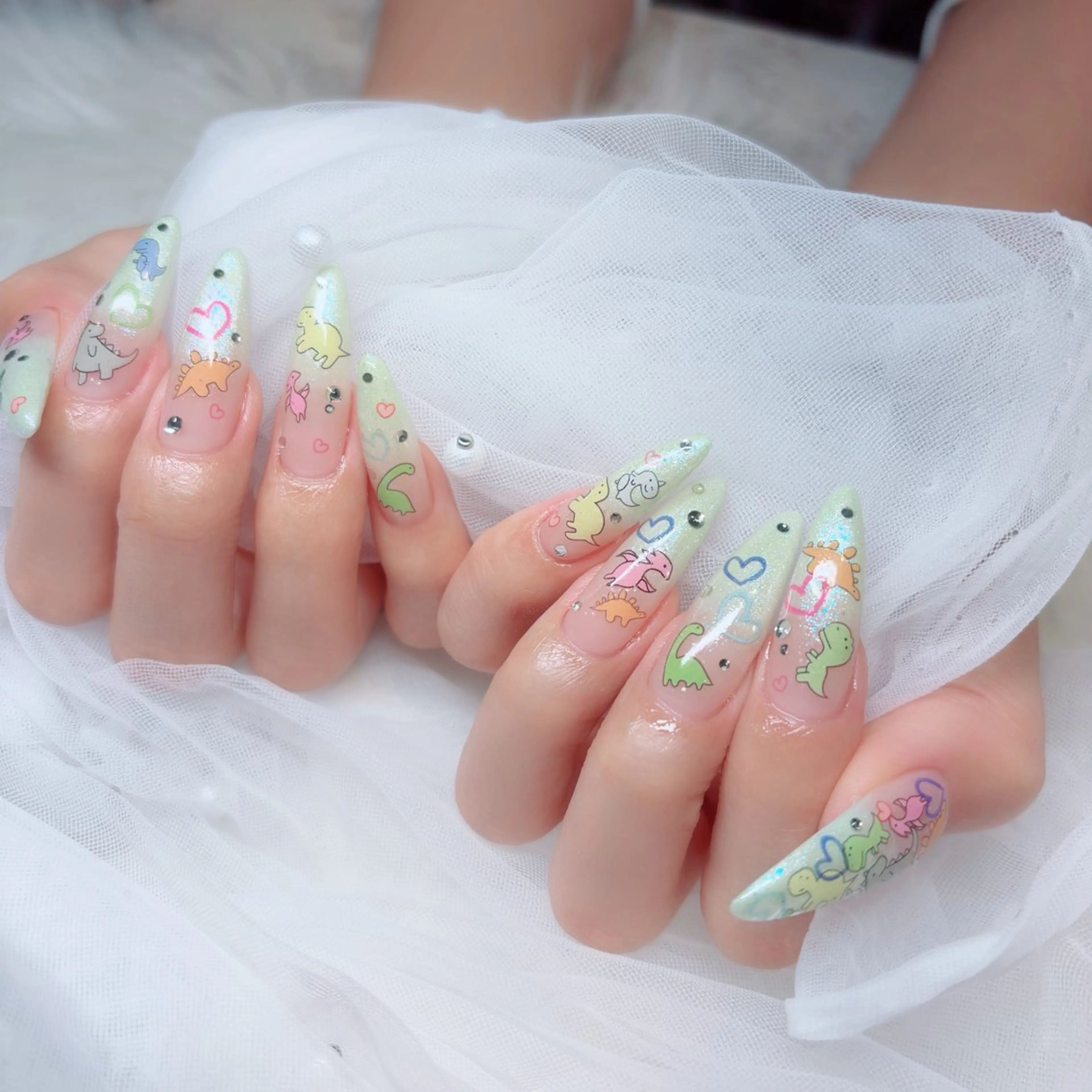 ネイル ハンドネイル Miki 本町駅｜💅‎🤍のネイルデザイン