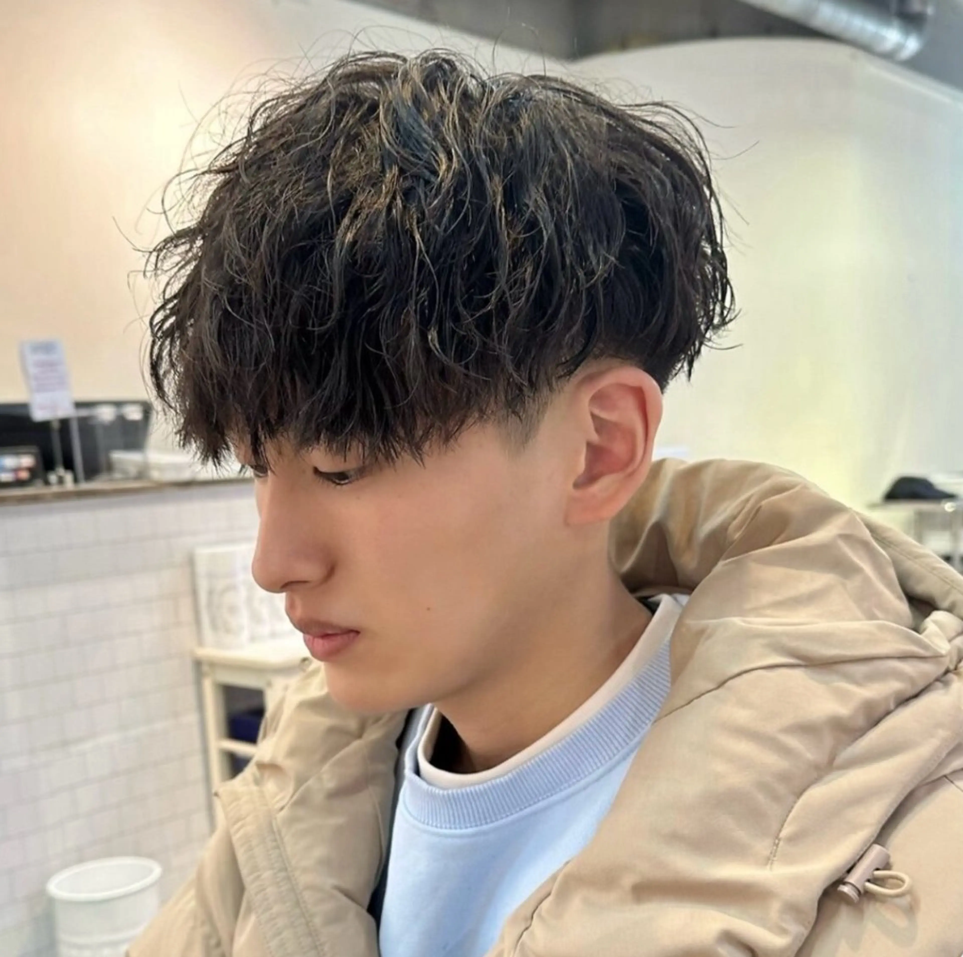 平日限定カット＋スパイラルパーマの写真