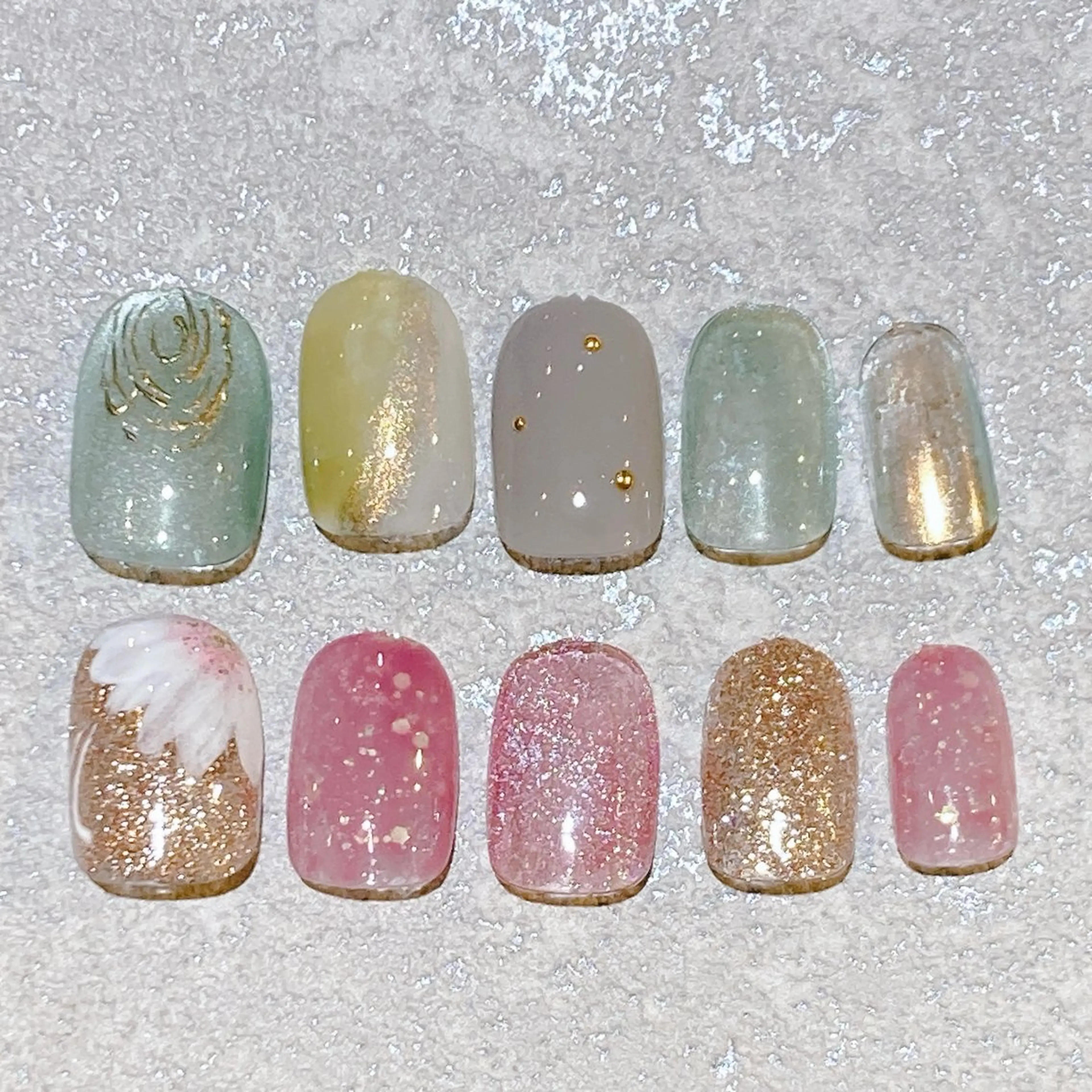 ネイル AlohaLuana 🌺 naoのネイルデザイン