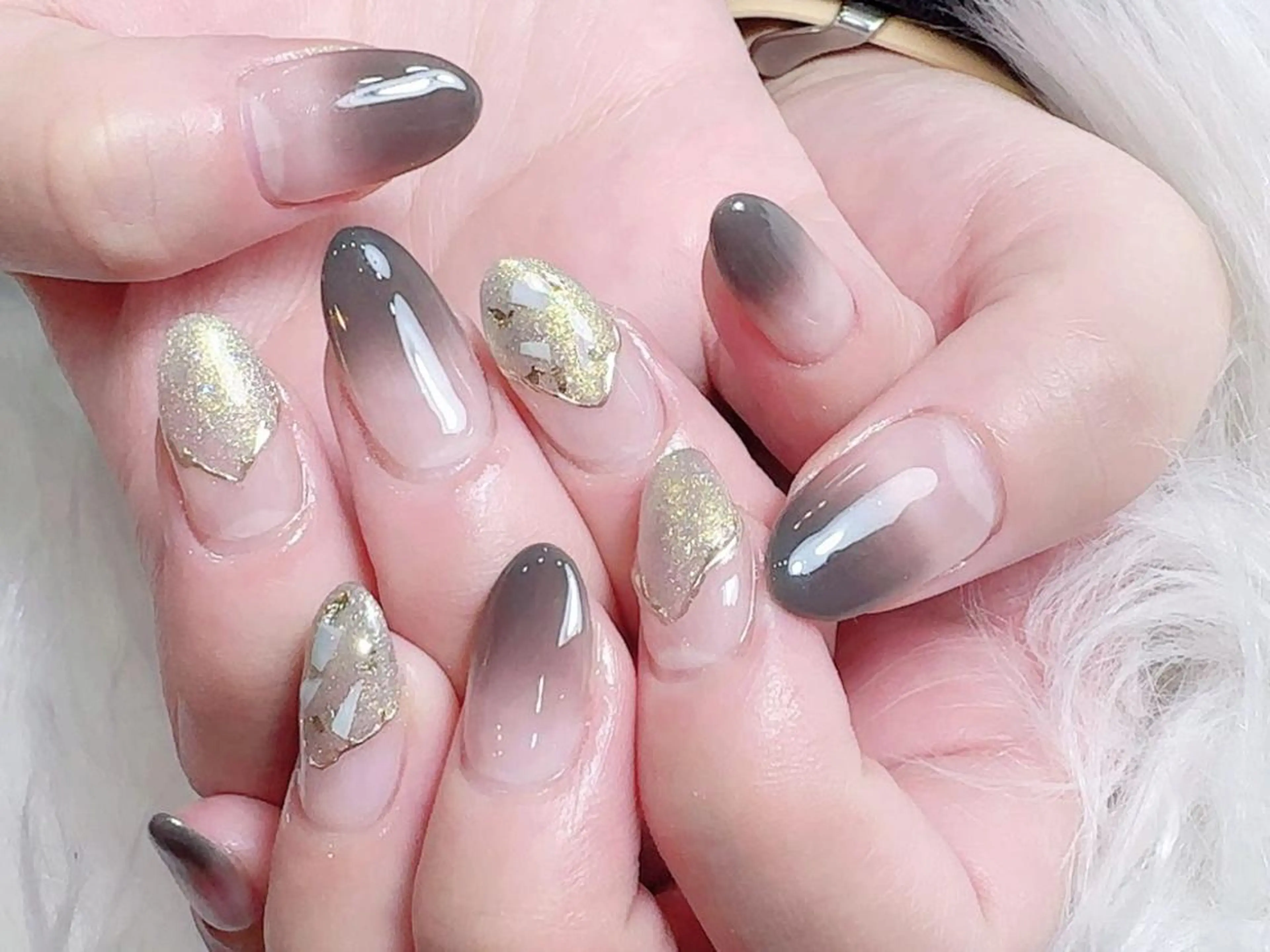 ネイル Elegantトウ ショウレイのネイルデザイン