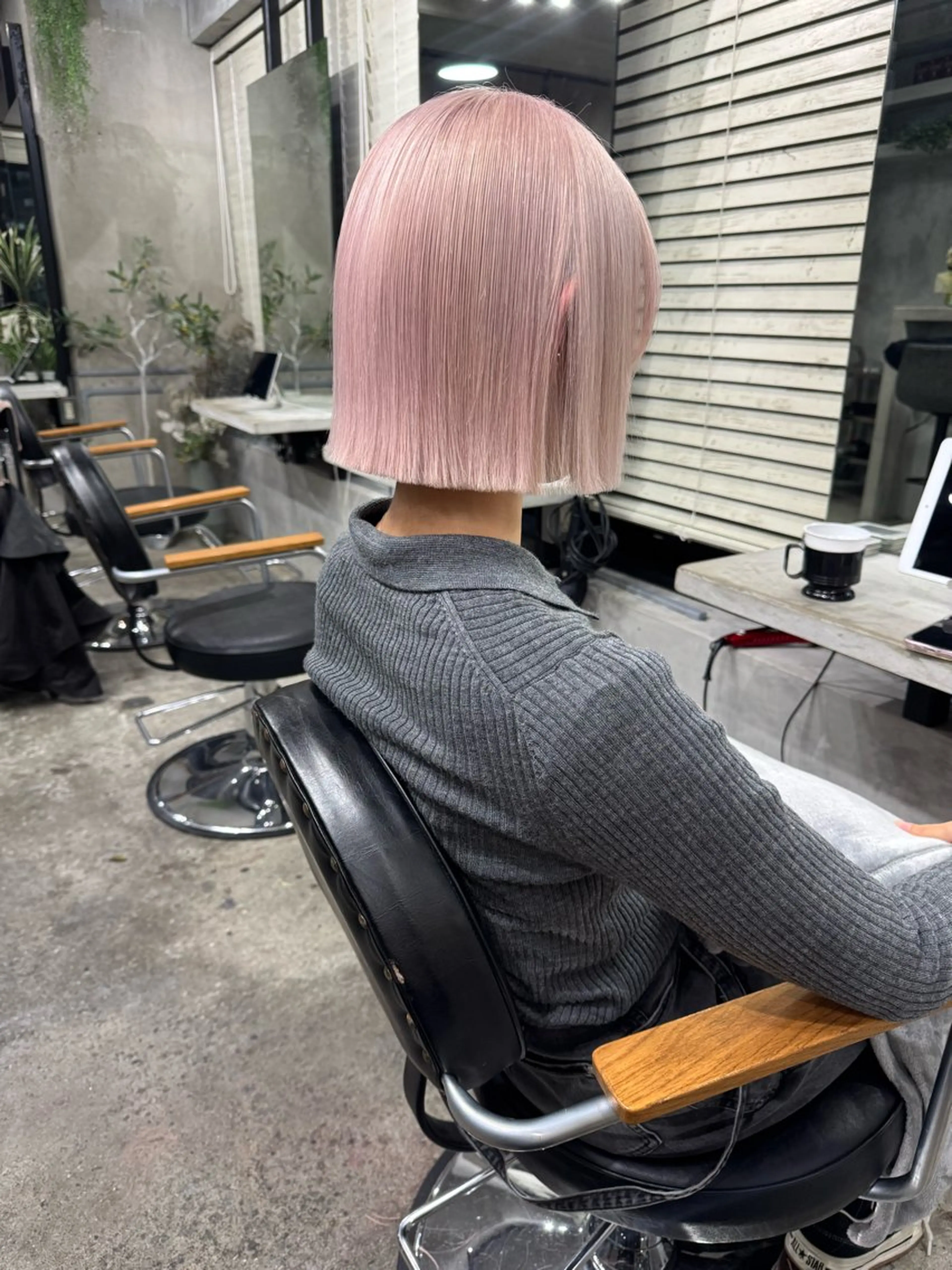 ショート カラー 横浜ブリーチムラ直し ハイトーン/ブリーチのヘアスタイル