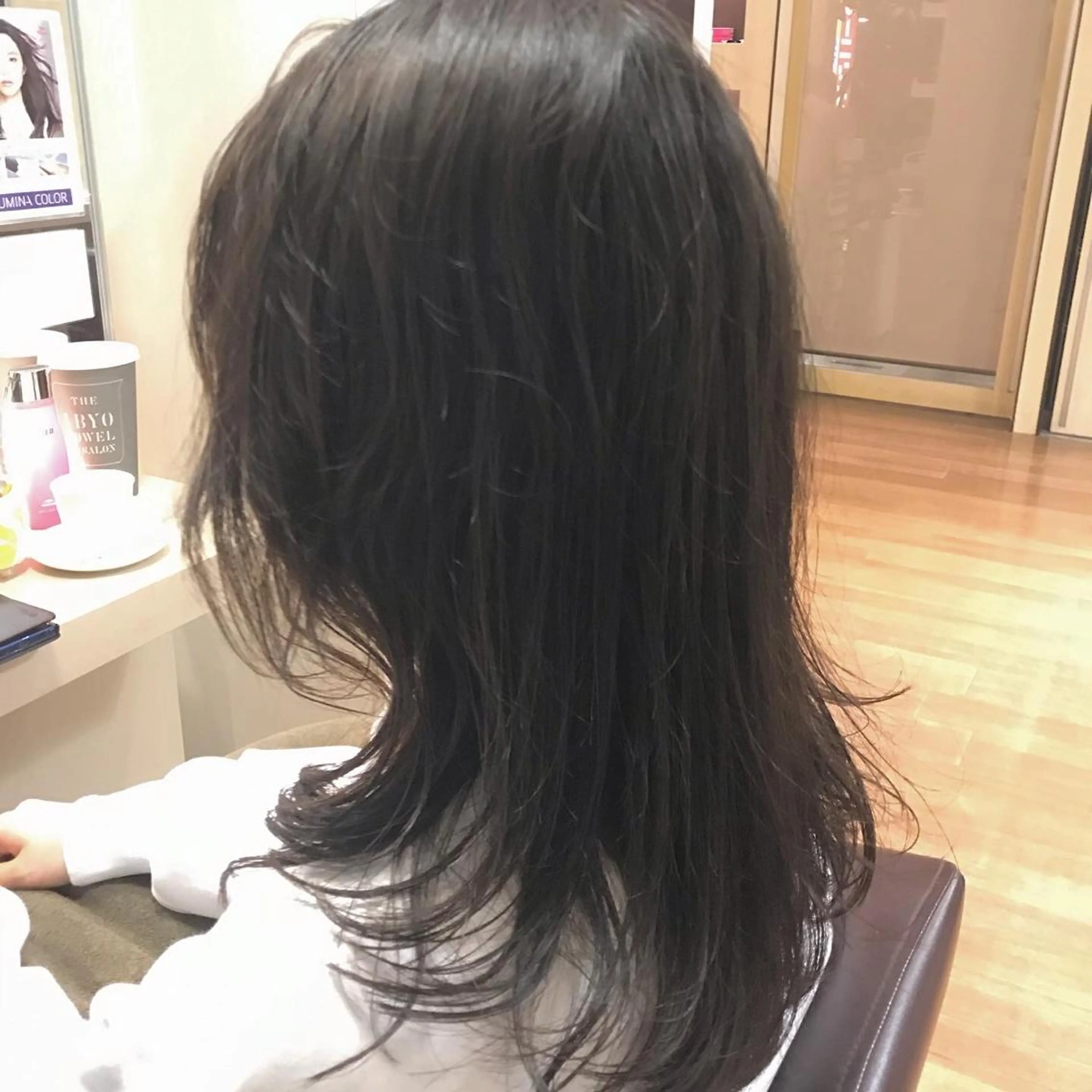 セミロング パーマ セミロングパーマ 韓国風ヘア レイヤーカット カット パーマ 透け感/くびれヘア/ レイヤー/カズキ🍭のヘアスタイル