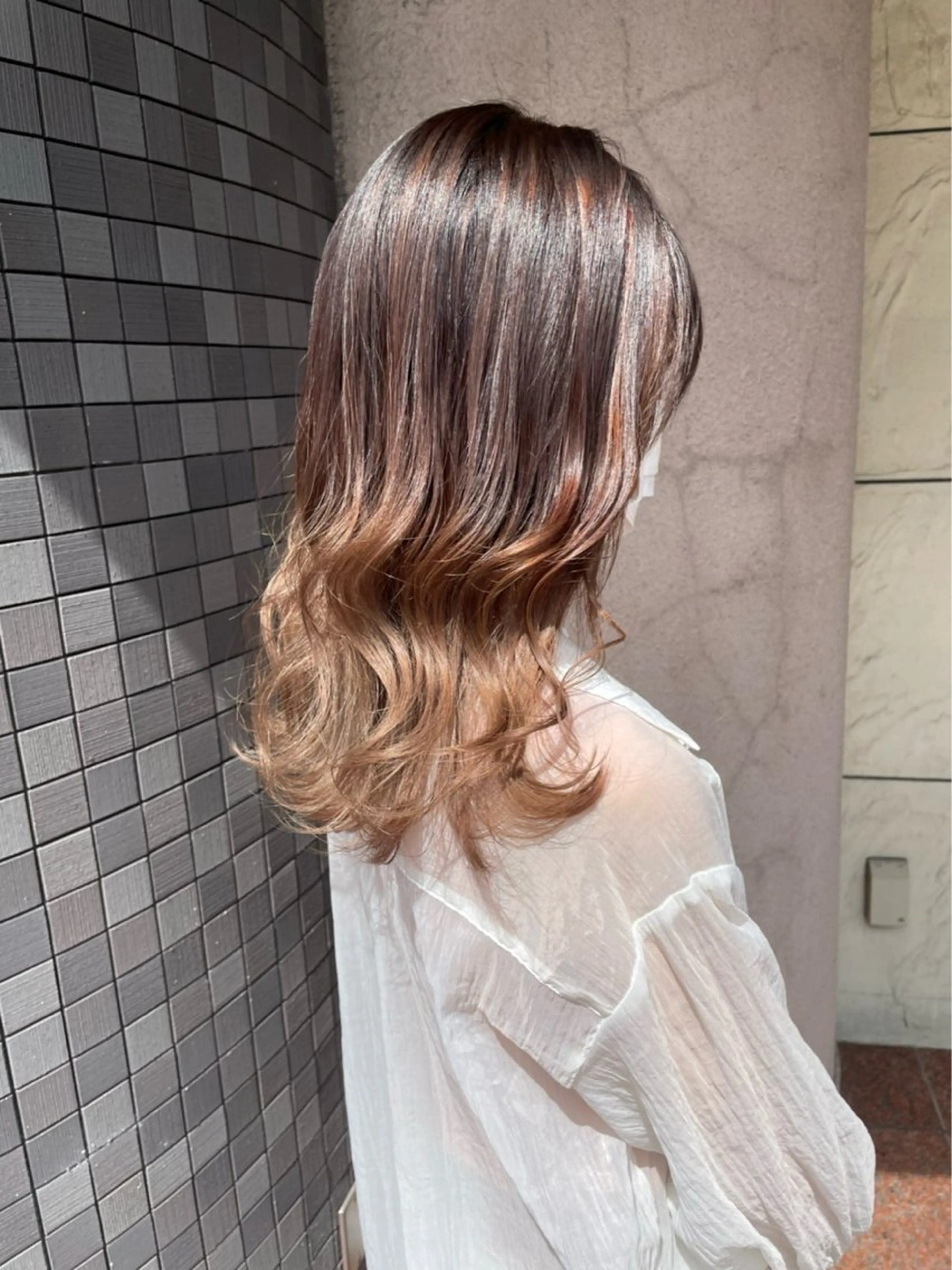 セミロング カラー カット ヘアカラー なりたいを叶える /町野 朝哉のヘアスタイル