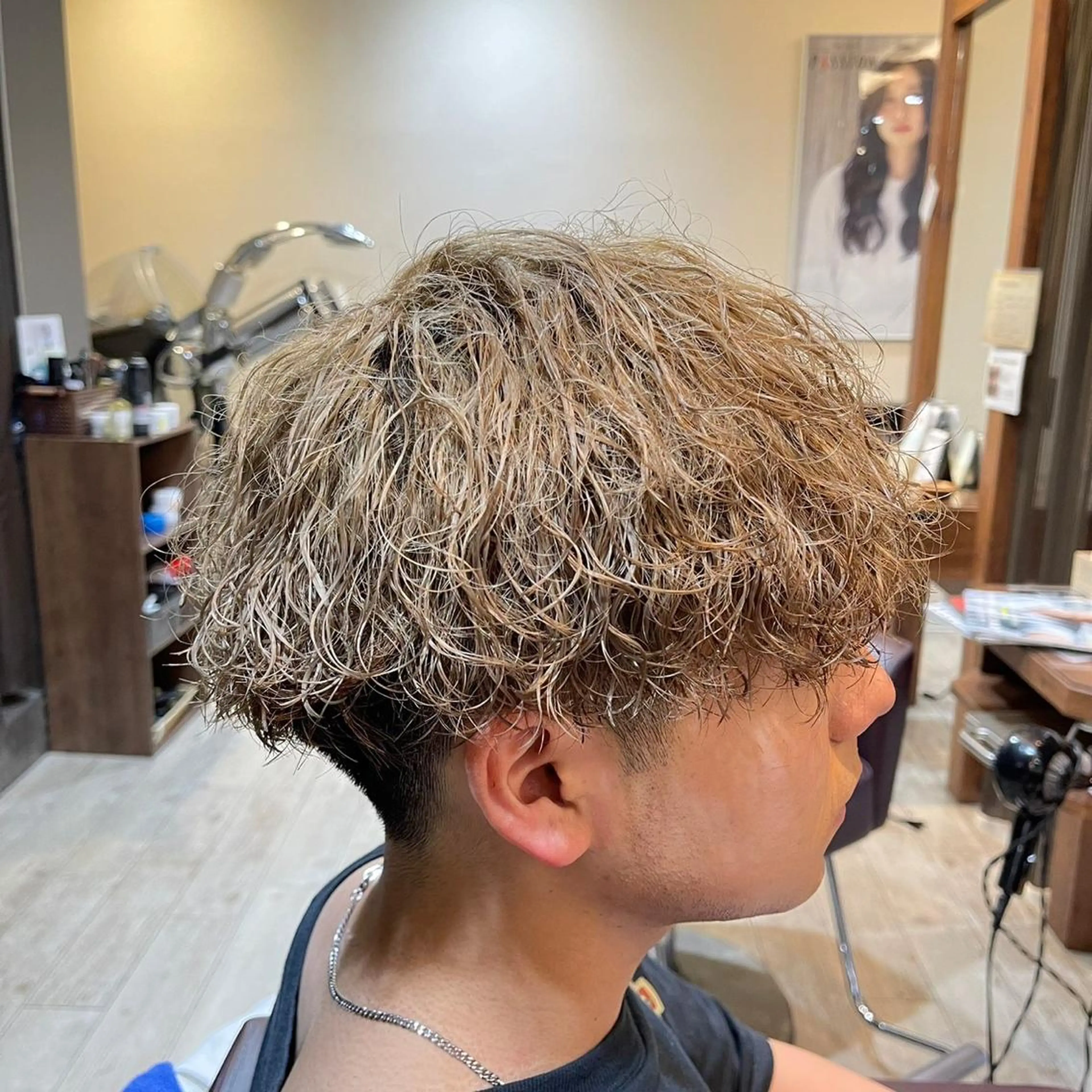 カラー パーマ メンズ 樽川翔/フェザーパー マ/シャドウパーマのヘアスタイル