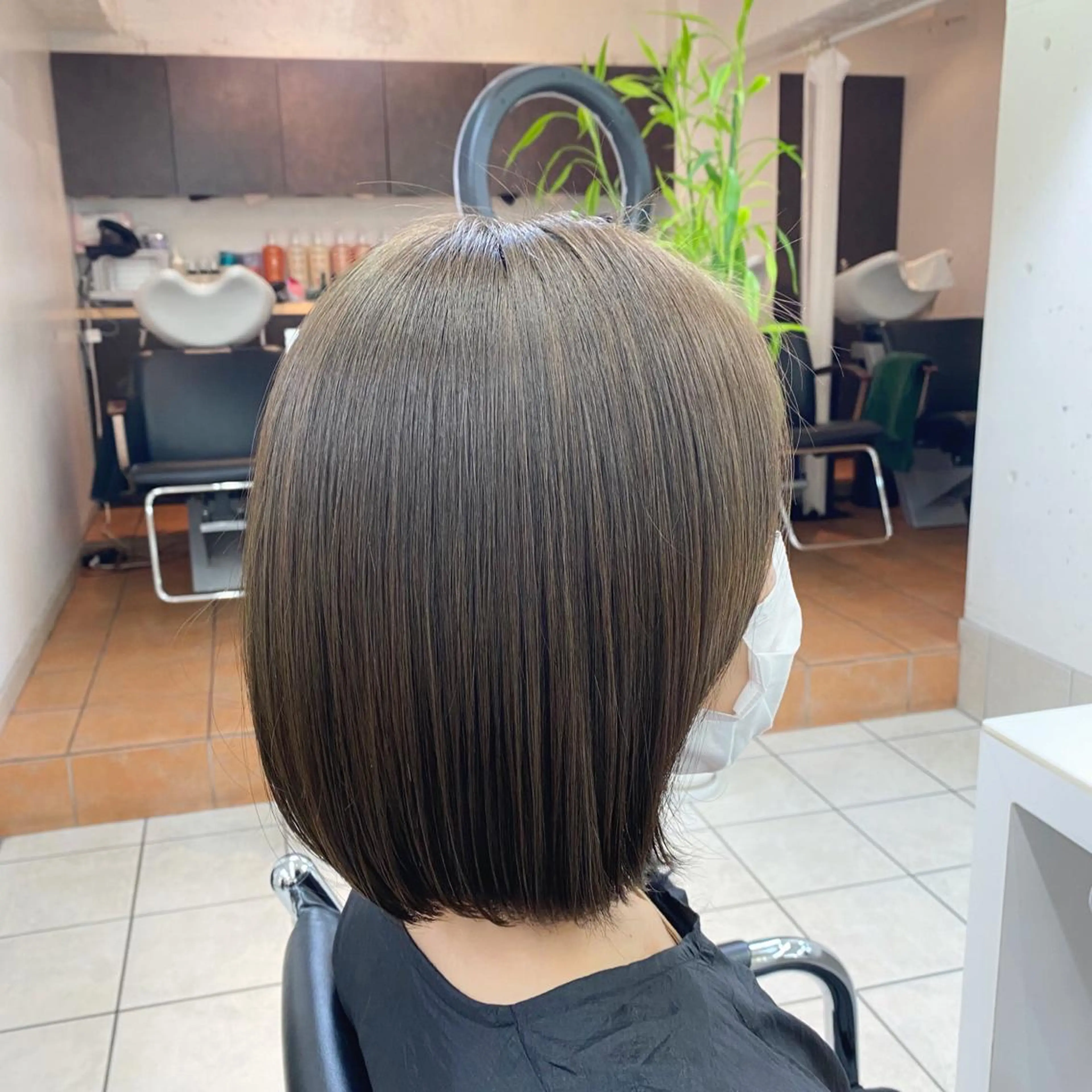 カラー アッシュ ブリーチ ハイライトカラー メンズ特化 刈り上げない/金井のヘアスタイル