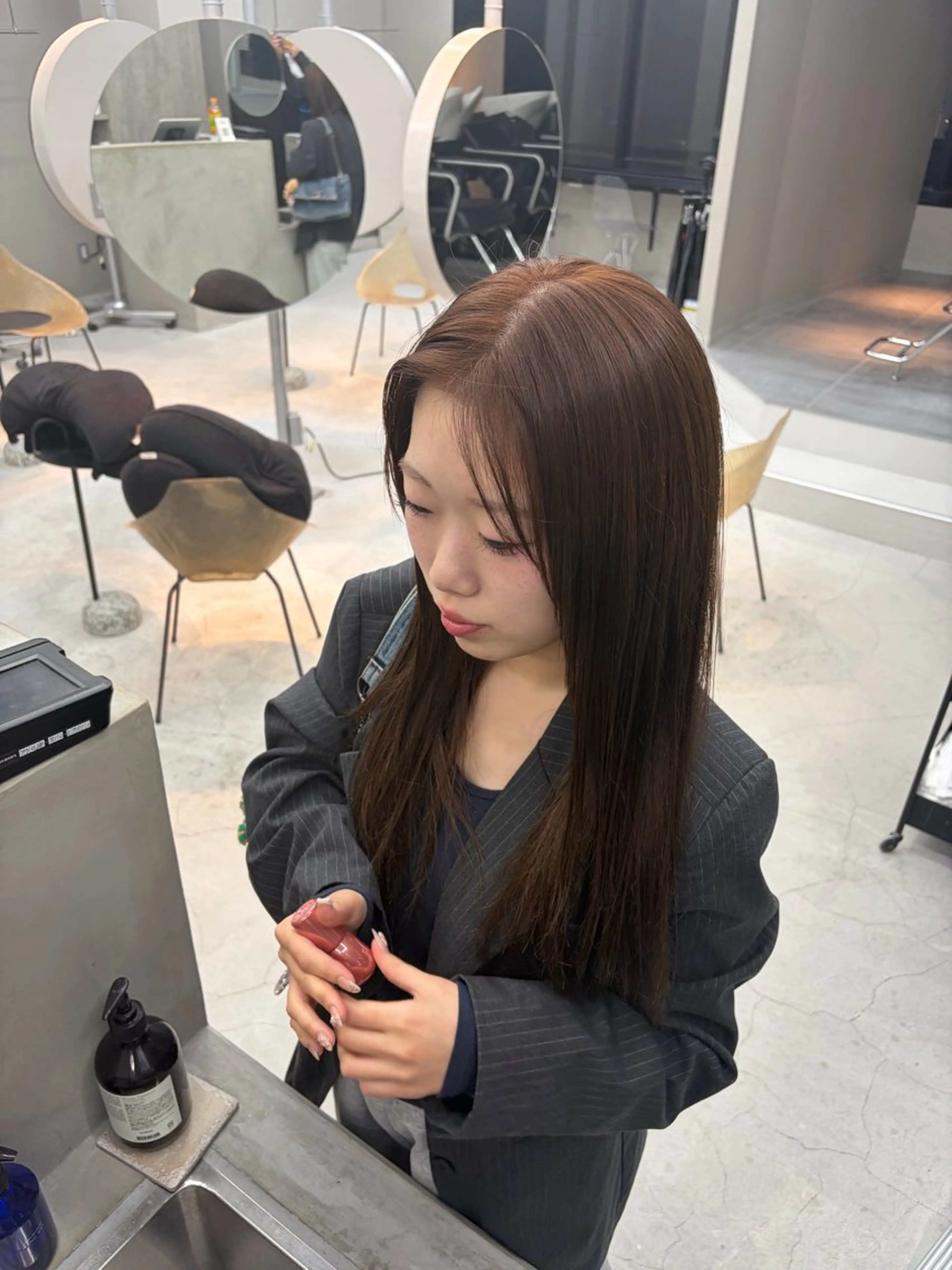 ロング ヘアカラー kurune chikaのヘアスタイル