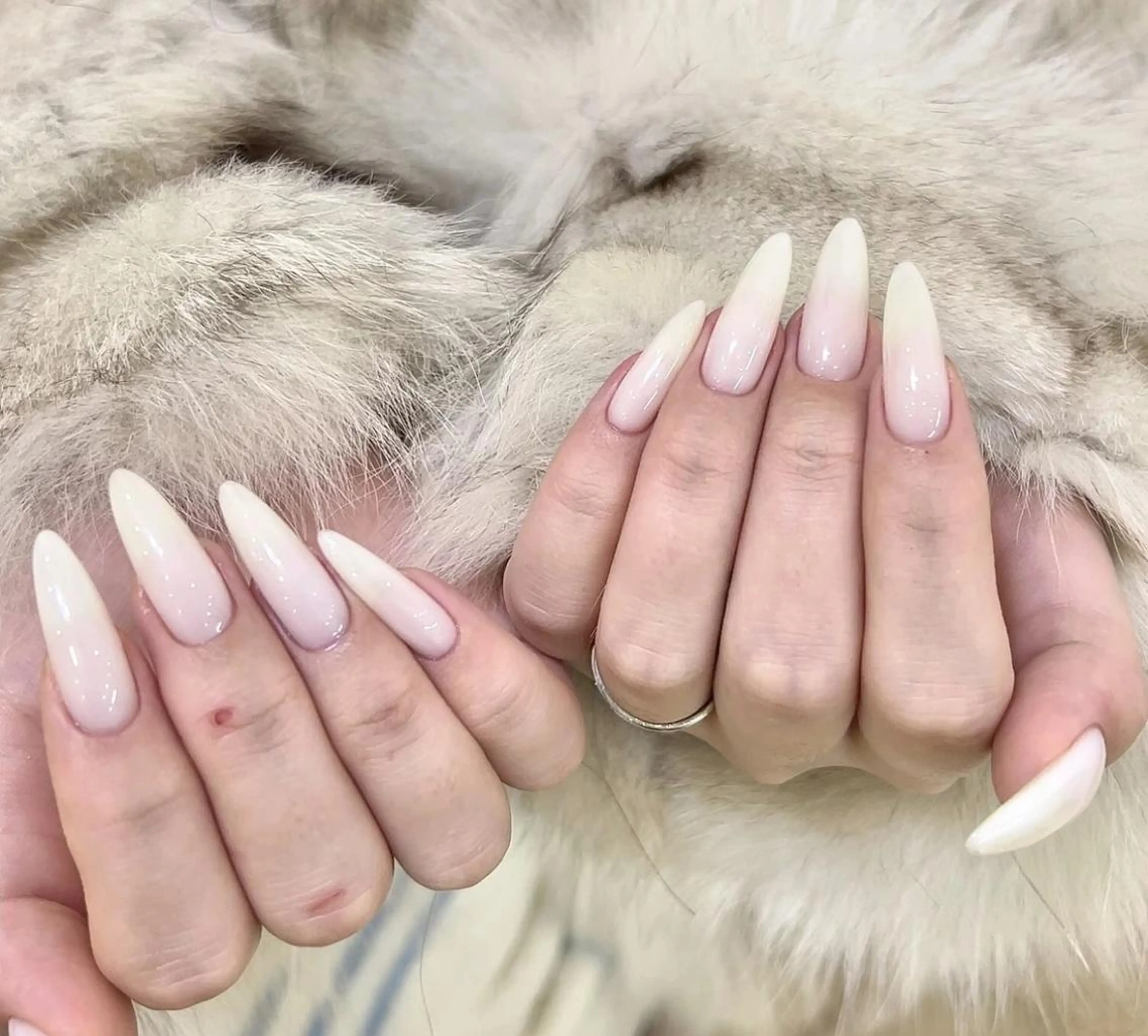 ネイル ハンドネイル Pure&Rich Nailのネイルデザイン