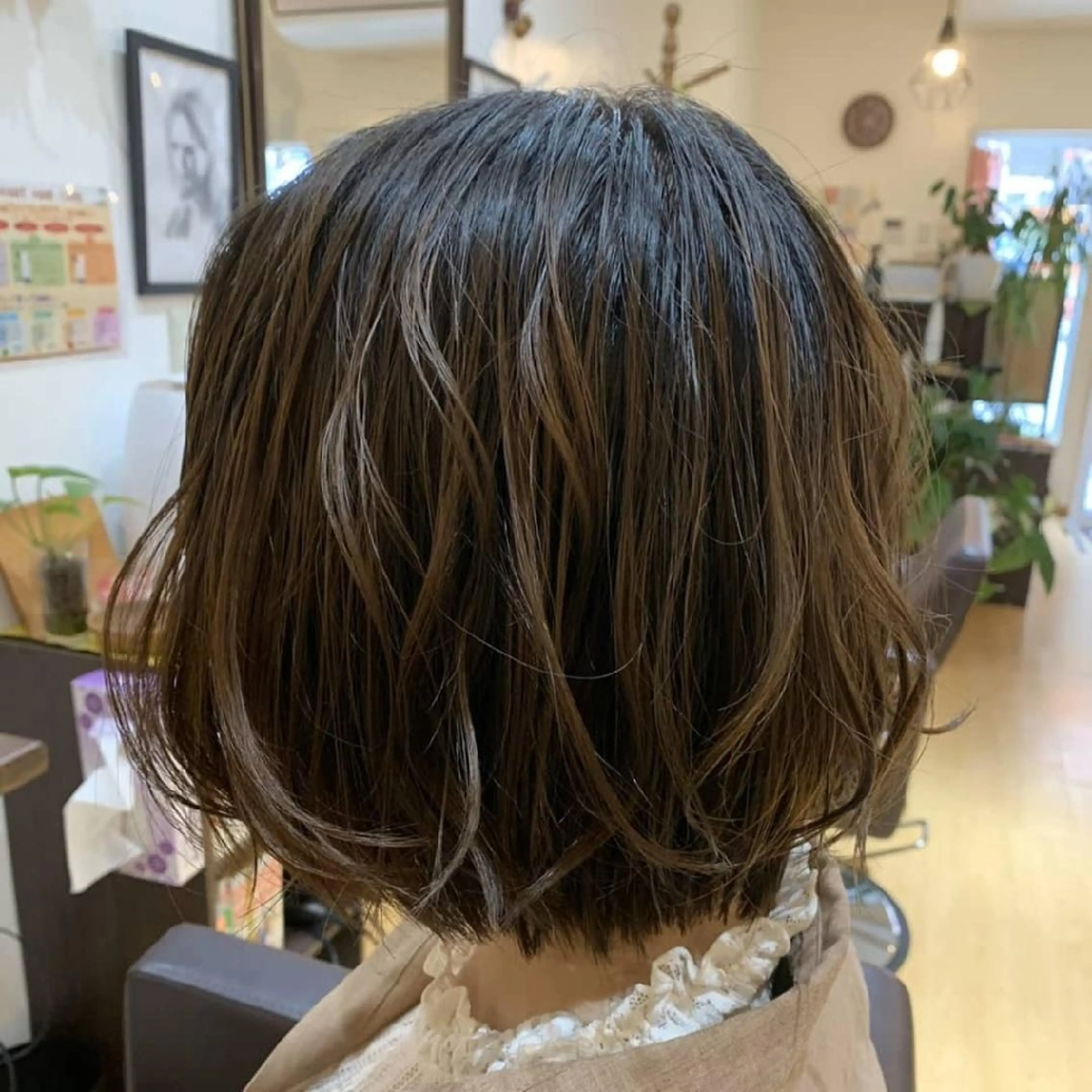 ミディアム カラー ベージュカラー ミルクティーベージュ SUGAR所属・サトウ シューイチのヘアスタイル