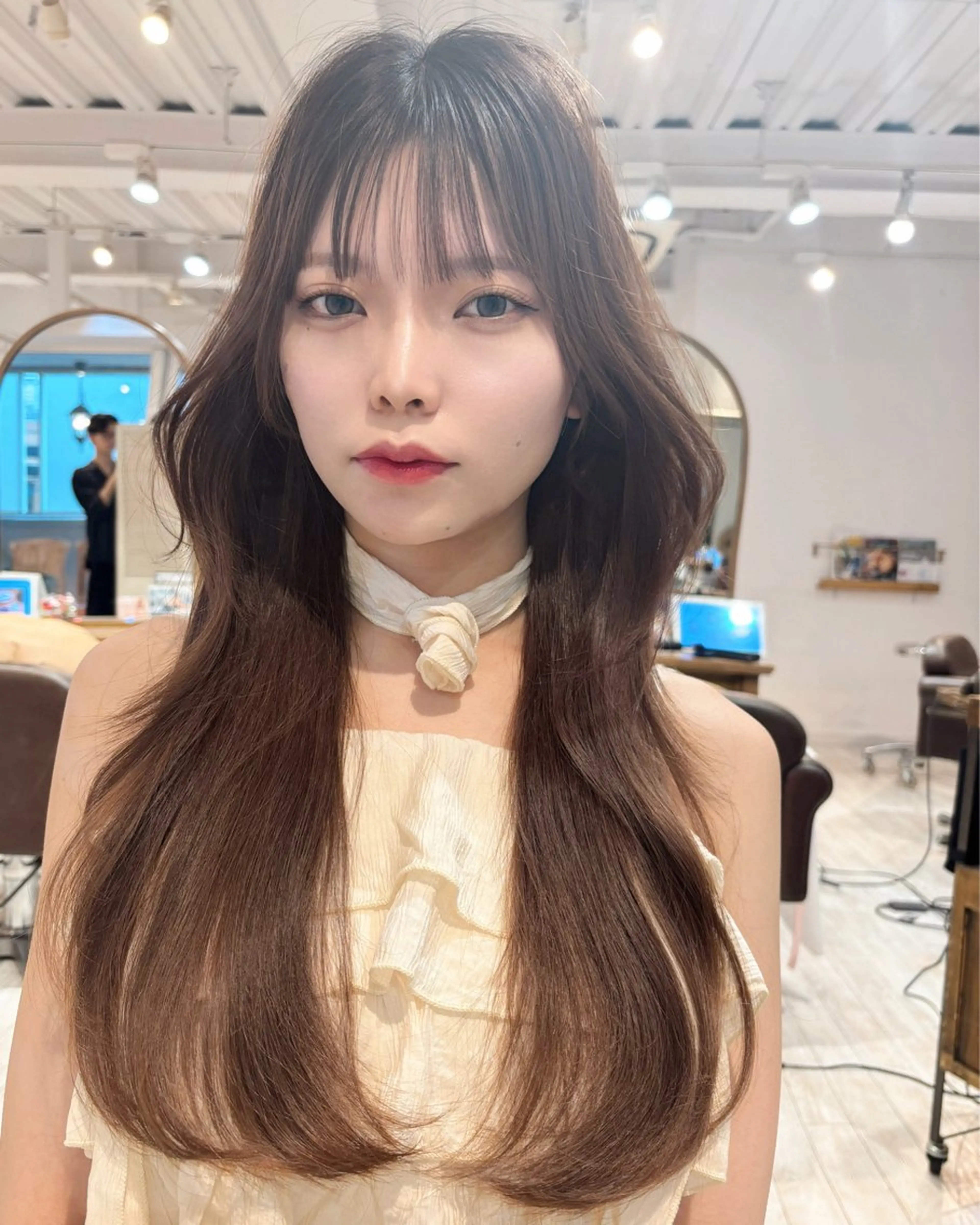 ロング くびれヘア 韓国風ヘア レイヤーカット/ 透明感カラー🤍楓のヘアスタイル