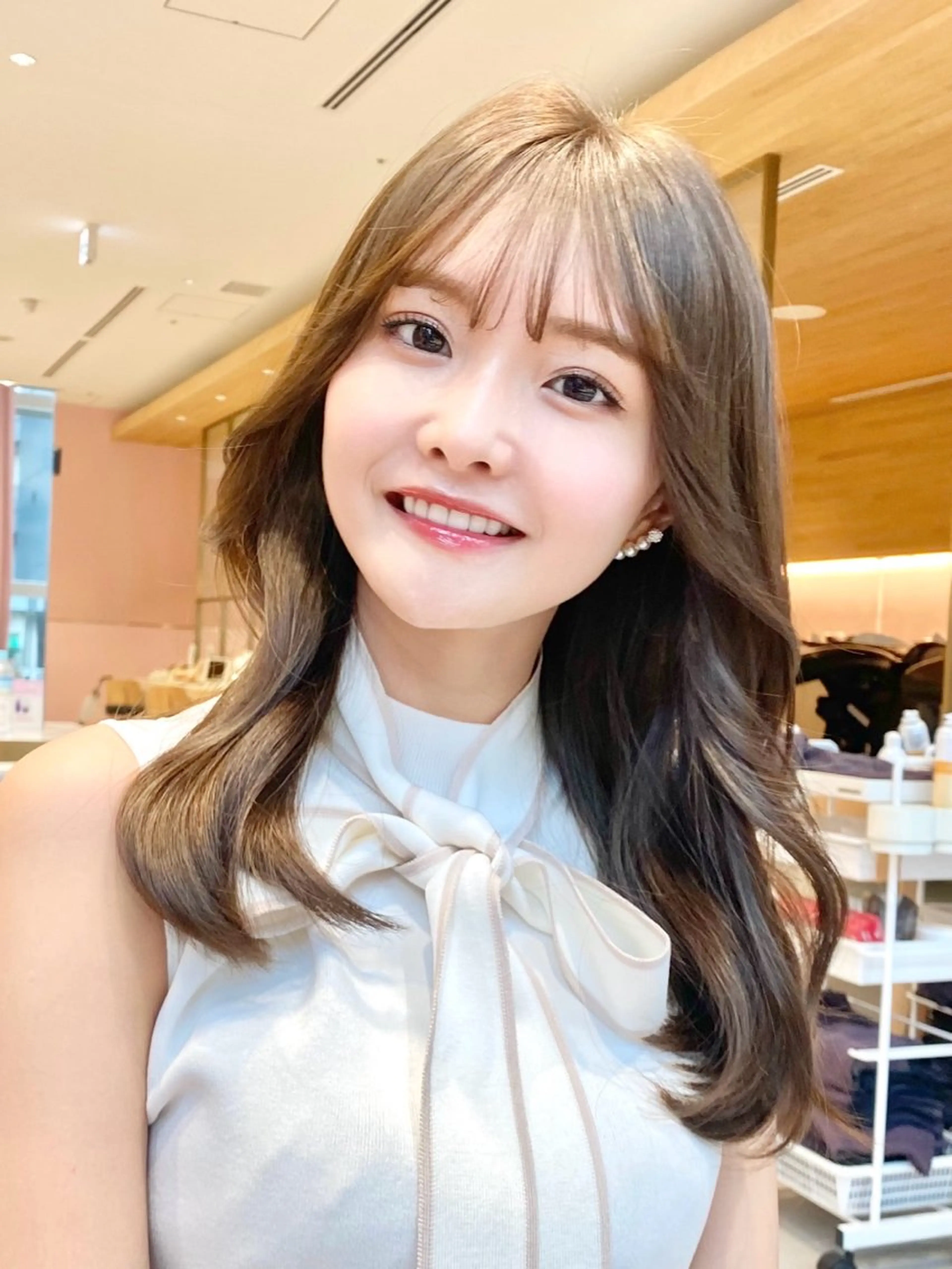 セミロング カット ヘアカラー トリートメント 韓国くびれレイヤー 🇰🇷はづきのヘアスタイル