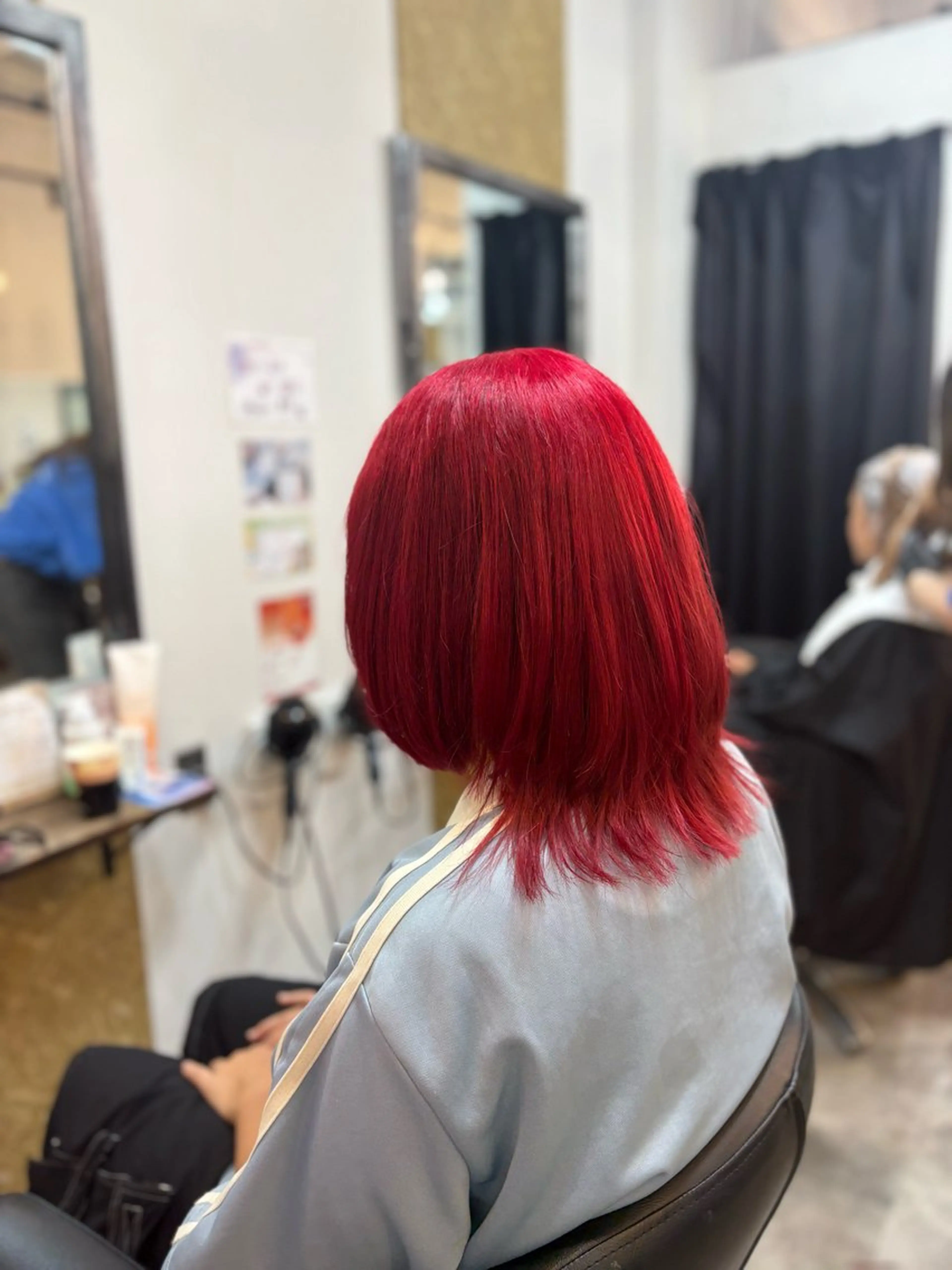 セミロング カラー レイヤー/切りっぱな しボブ✨️みずか💜のヘアスタイル