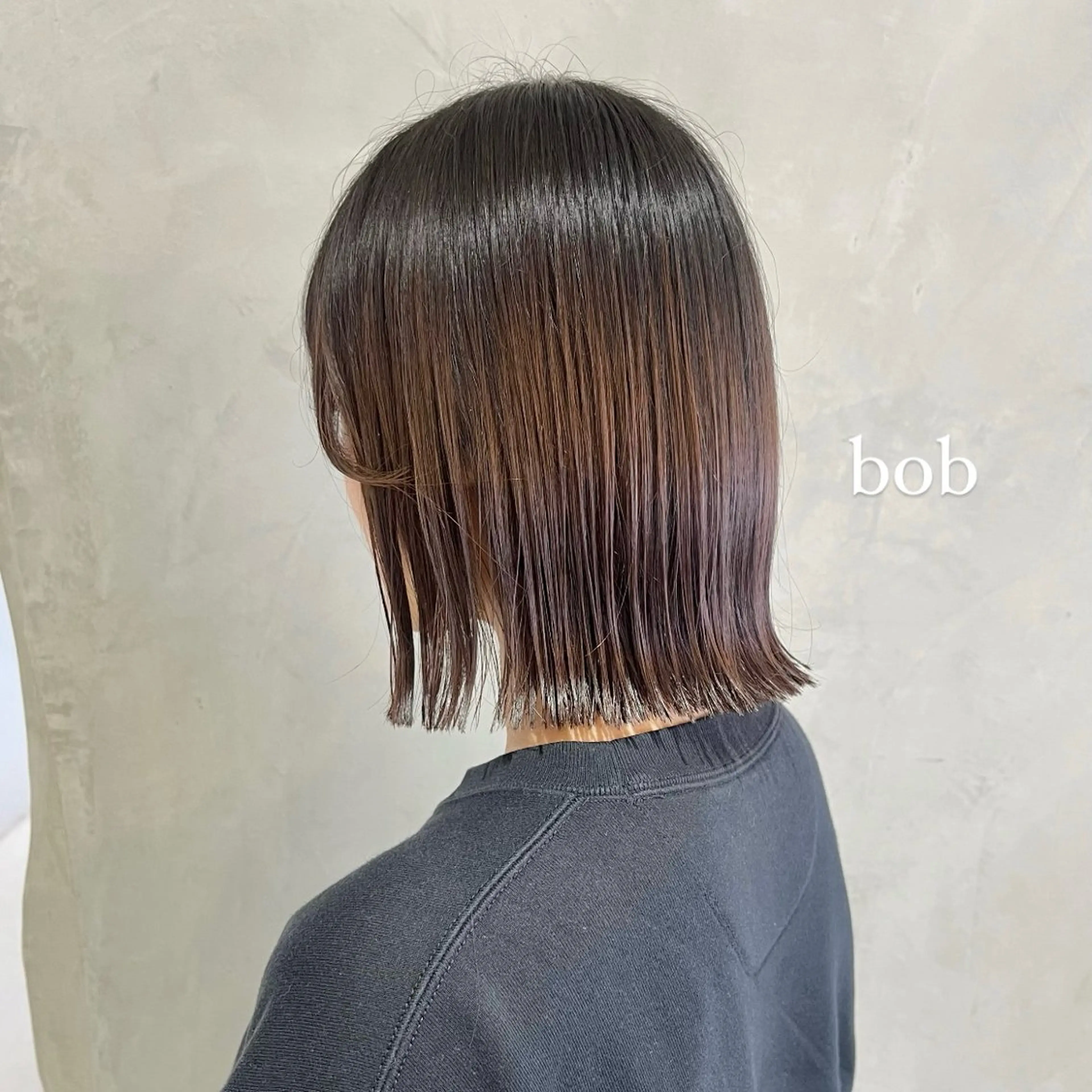 ミディアム カット ヘアカラー トリートメント 切りっぱなしボブ/ 艶カラー/綾莉のヘアスタイル