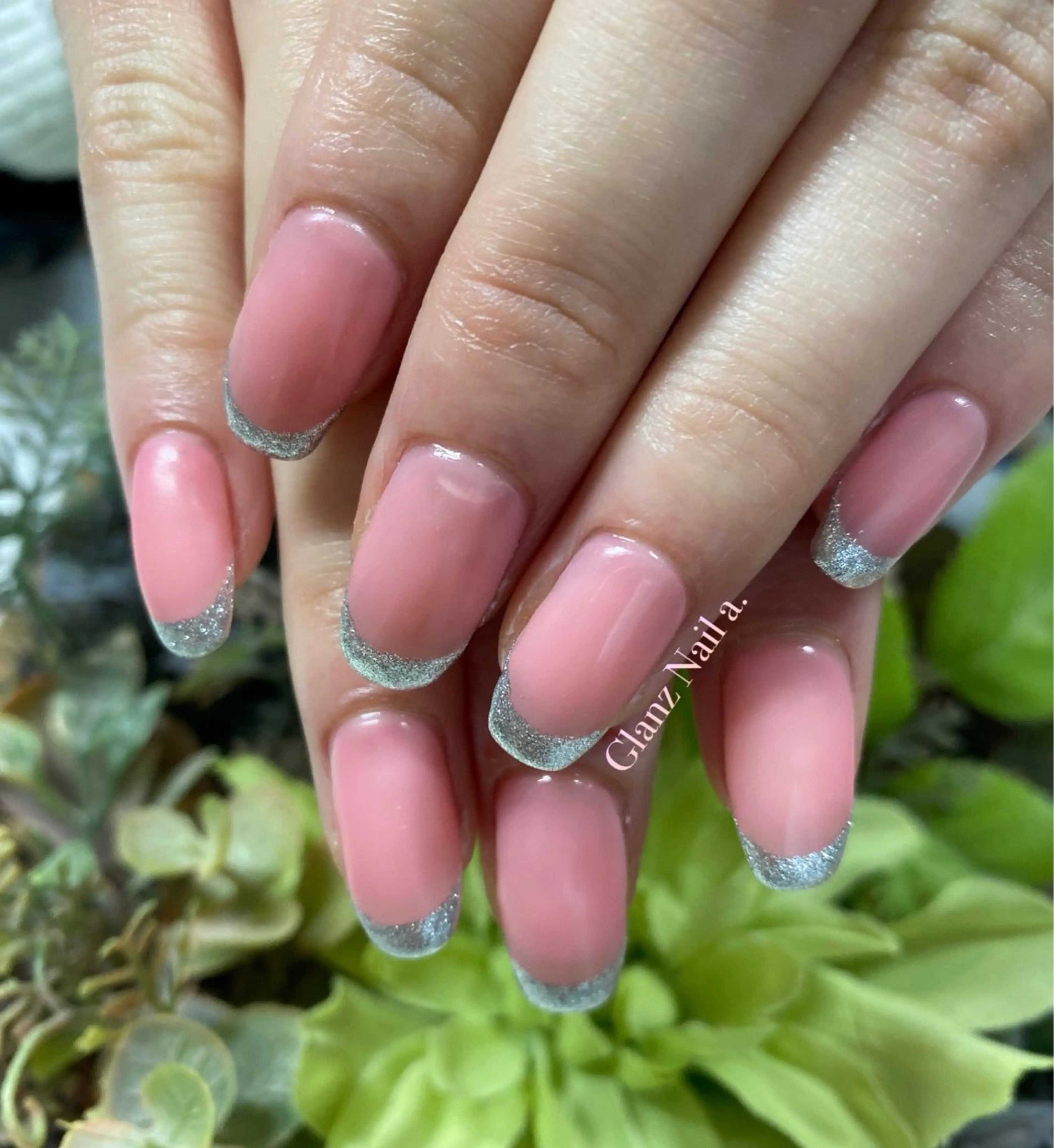ネイル フレンチネイル ピンク シルバー シンプルネイル Glanz  Nail aのネイルデザイン