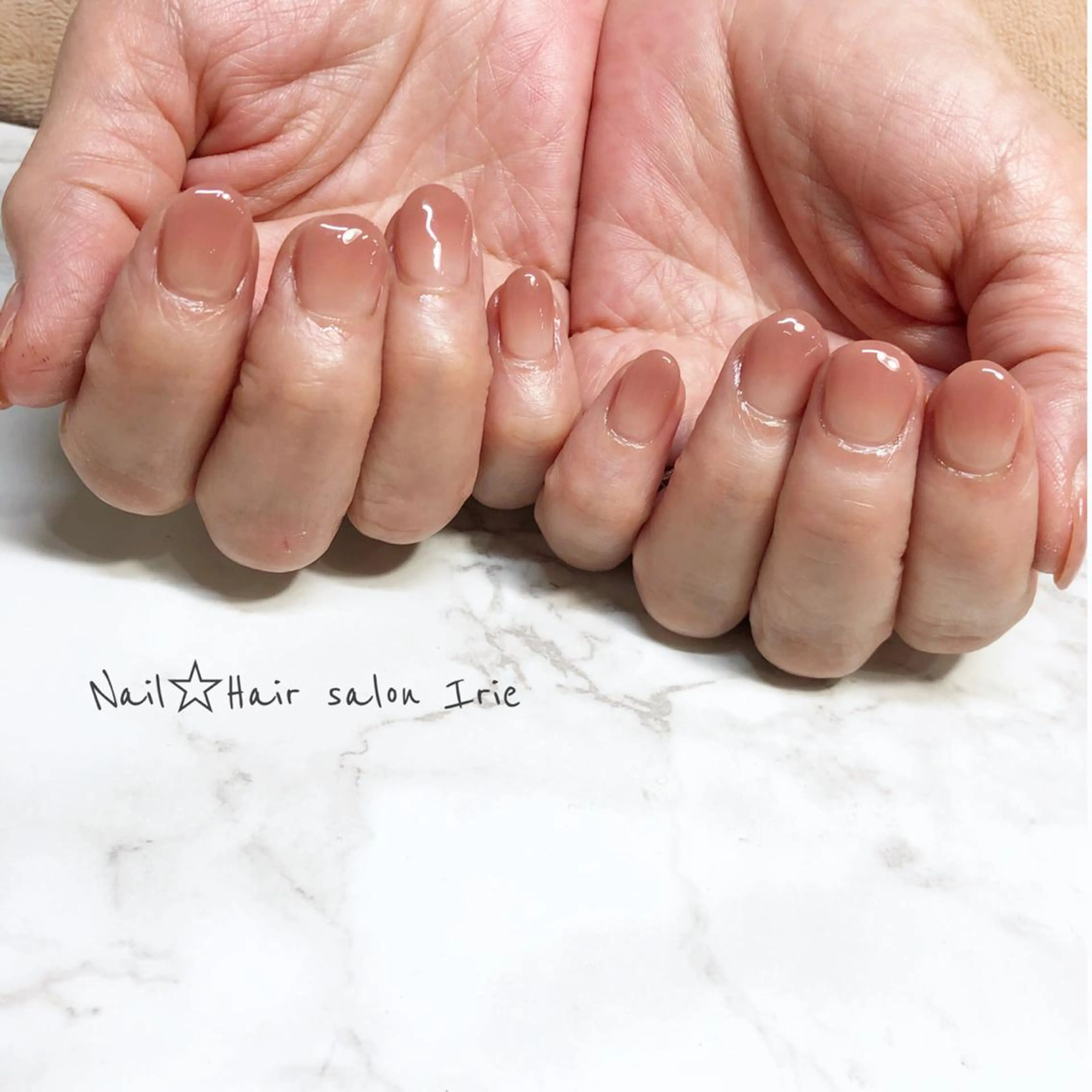 ネイル Hair salon Irie所属・與儀 知佳のネイルデザイン