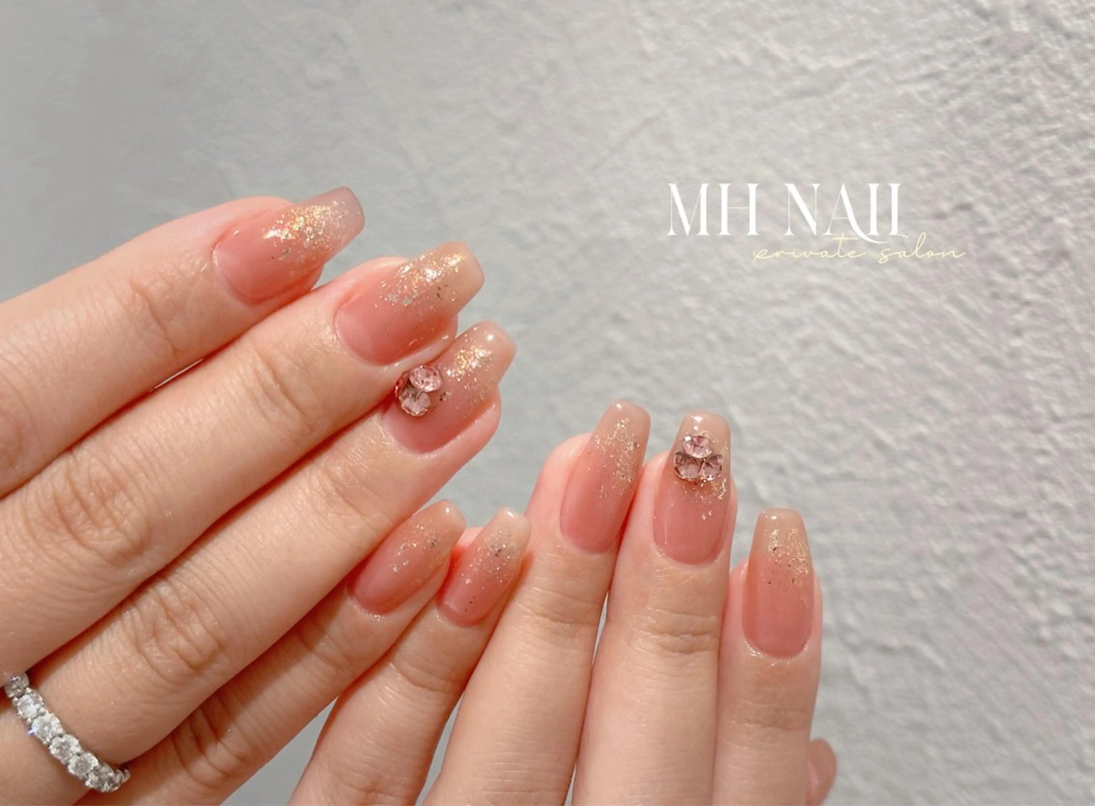 ネイル ハンドネイル MH Nailのネイルデザイン