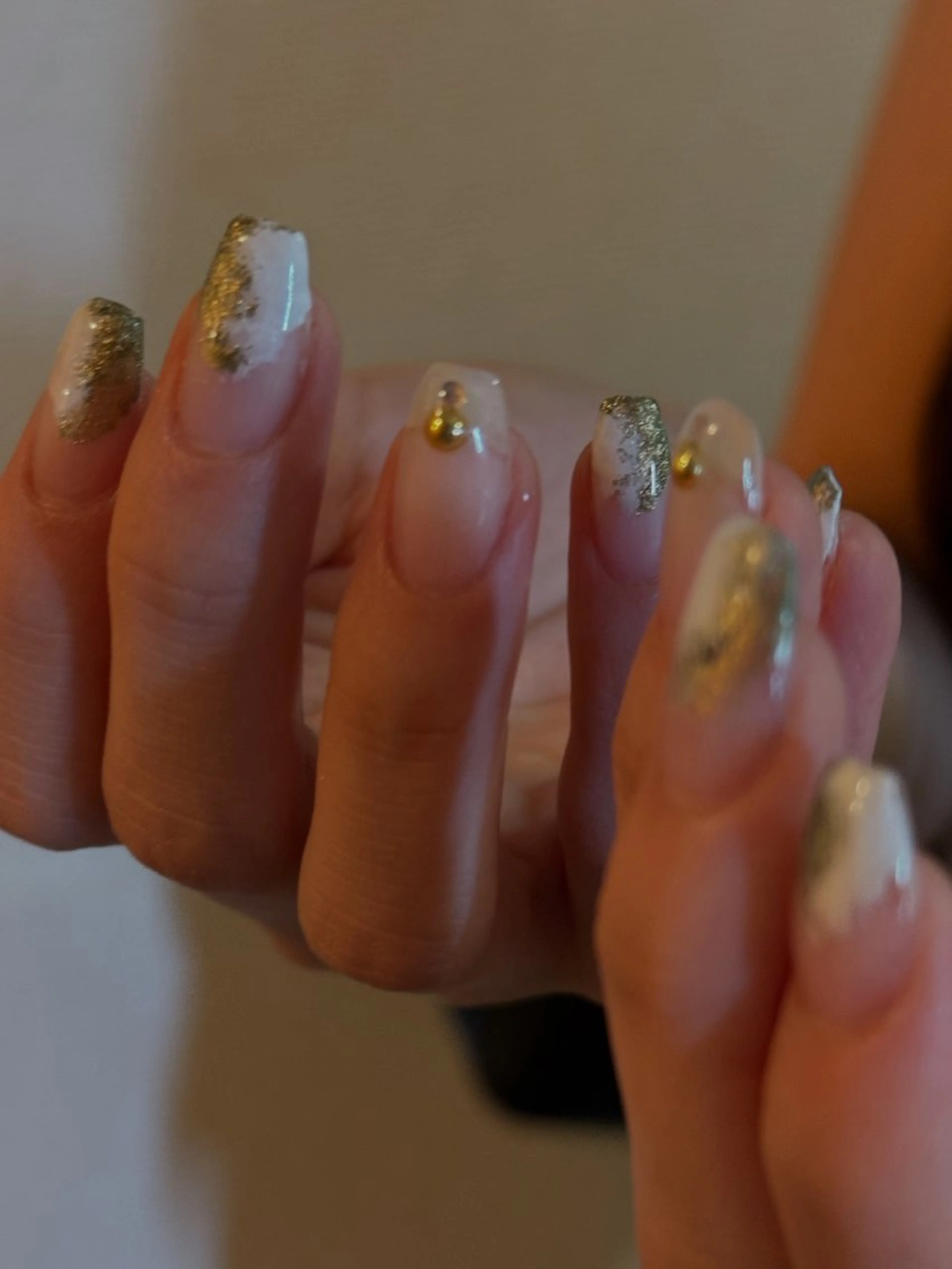 ネイル ニュアンスネイル Fujimori .のネイルデザイン