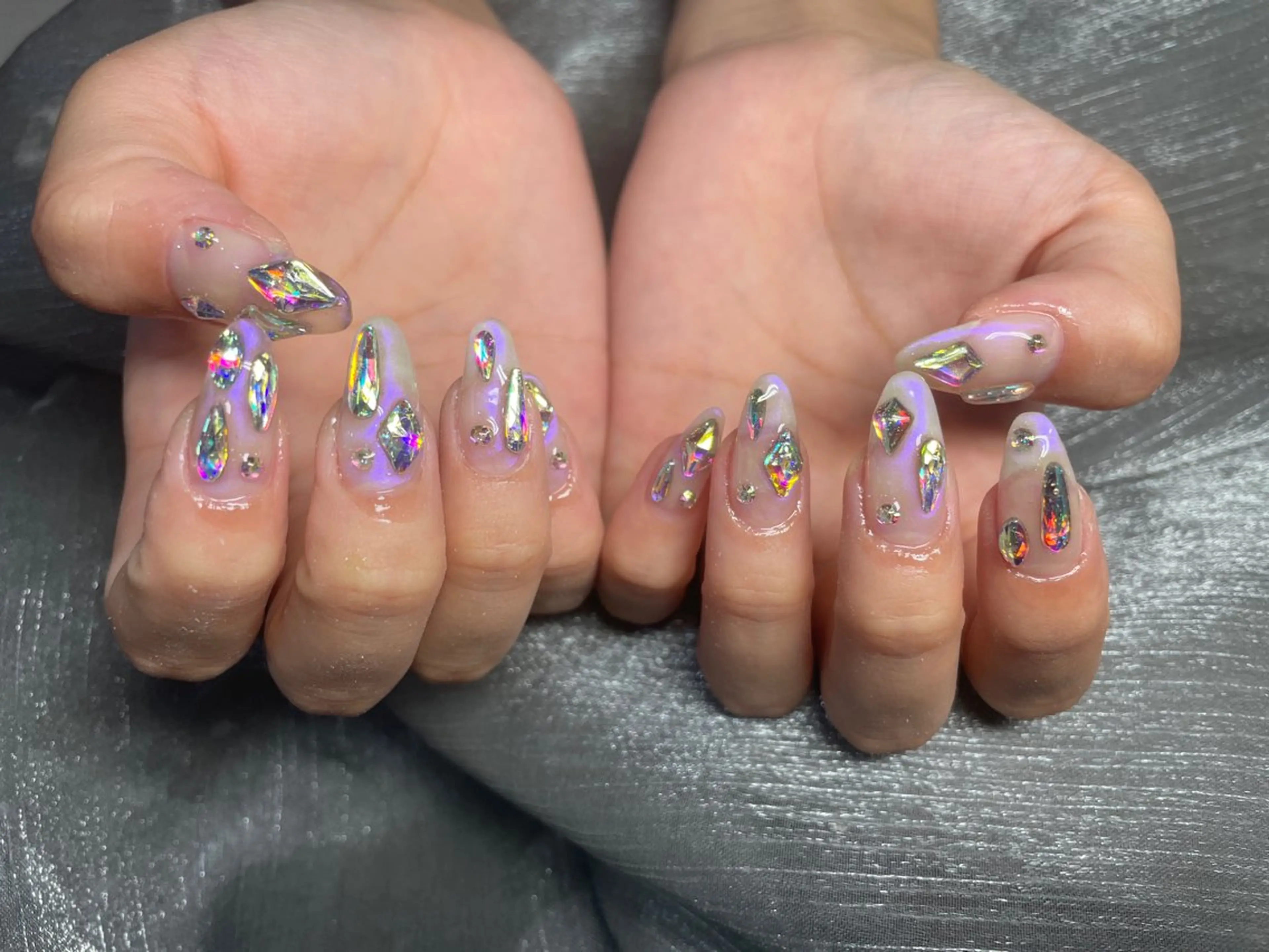 ネイル ストーンネイル ハンドネイル ハンドケア More Glam渋谷店のネイルデザイン