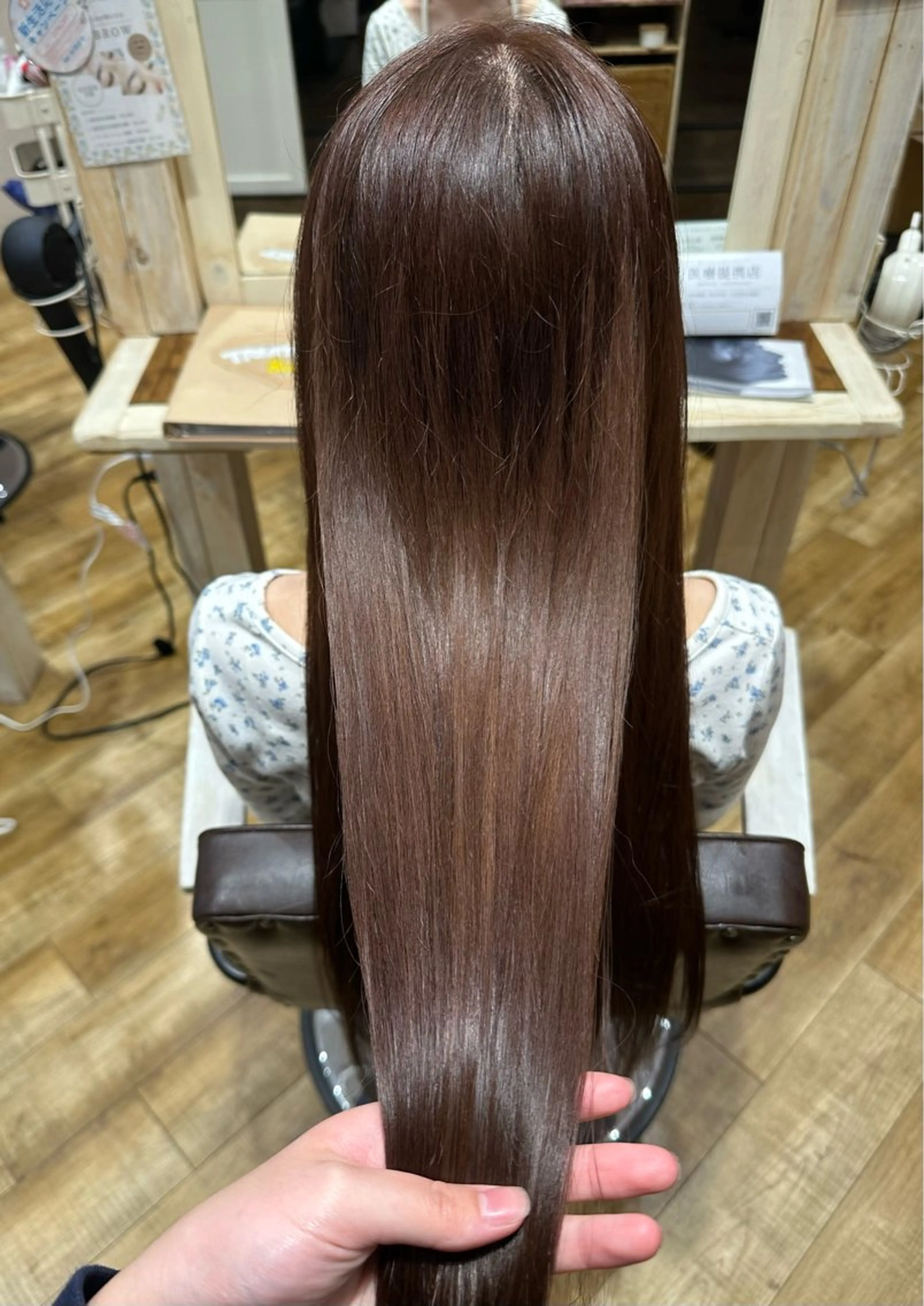 カラー ブラウンカラー ヘアカラー 東浦　髪質改善カラー 透明感カラーのヘアスタイル