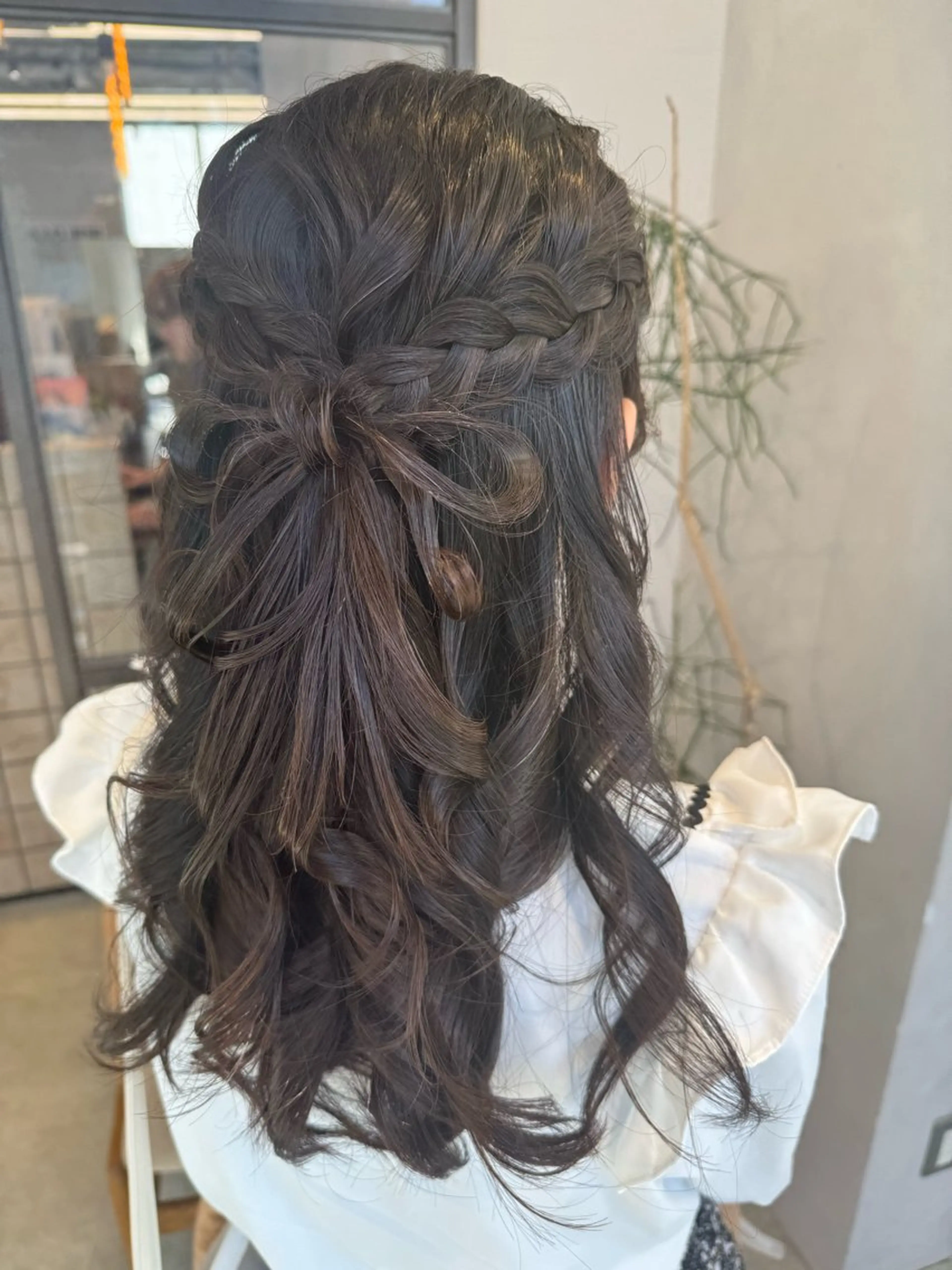 ヘアアレンジ ハーフアップ 透明感カラー✨艶髪 制作🌱山根あゆみのヘアスタイル