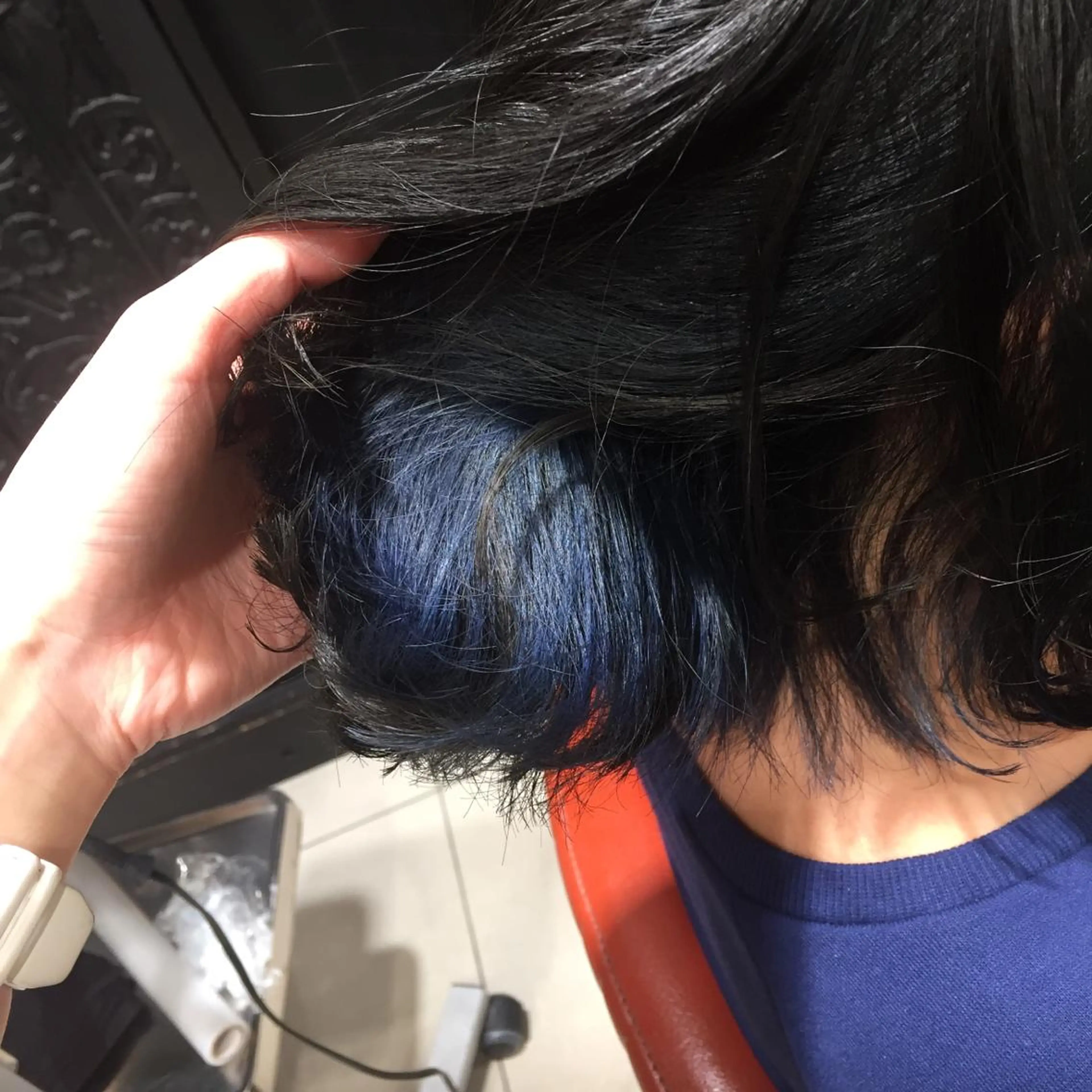 ミディアム カラー ブルーカラー 宮下 愛璃紗のヘアスタイル