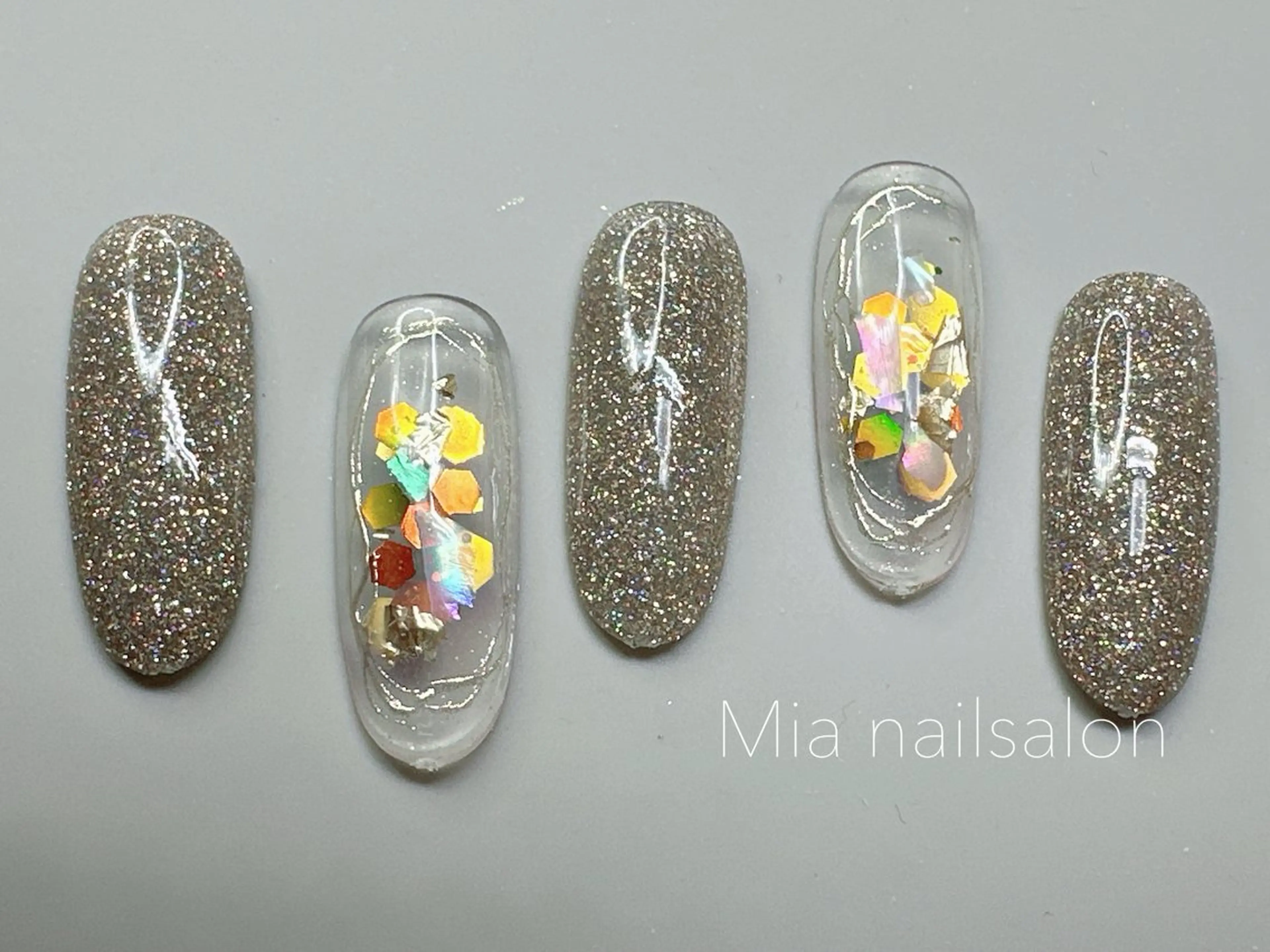 ネイル ハンドネイル Mia ネイルサロンのネイルデザイン