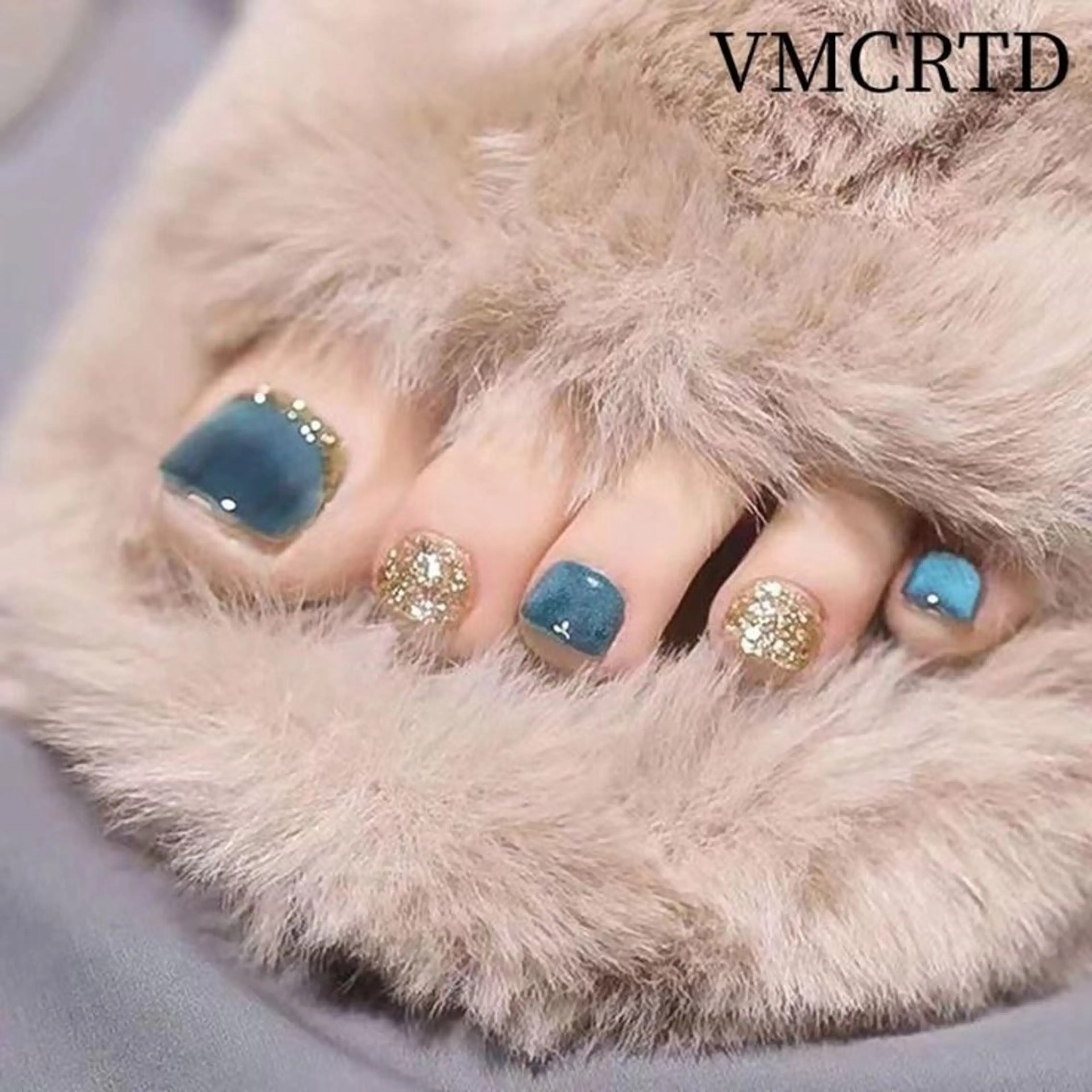 ネイル ロングネイル マグネットネイル リボン 夏ネイル スーパーロングネイル フットネイル Hani Nail Salonのネイルデザイン