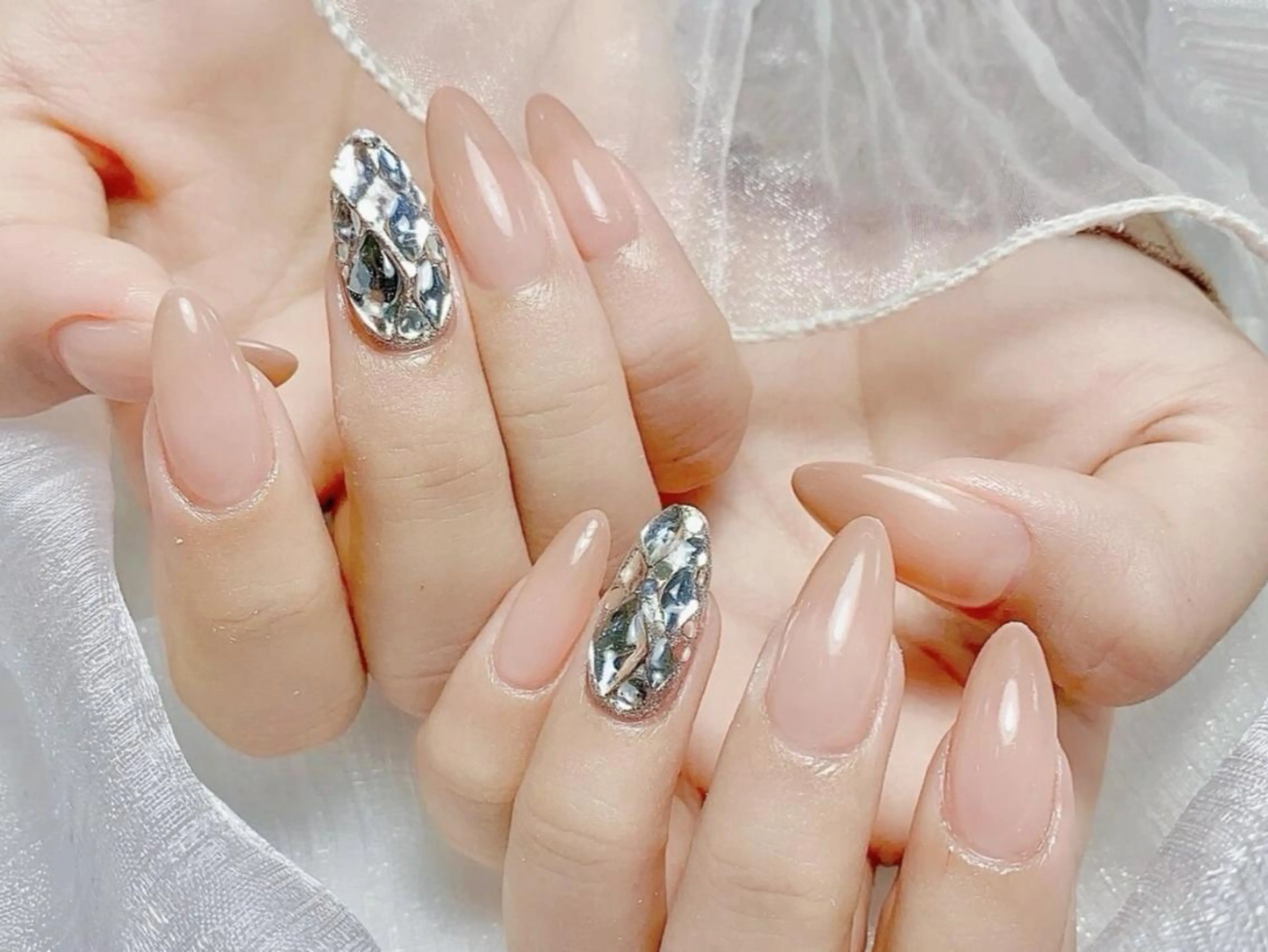 🌸ワンカラー+2個パーツ無料or2本埋め尽くし✨5300【初回ジェルオフ無料の写真