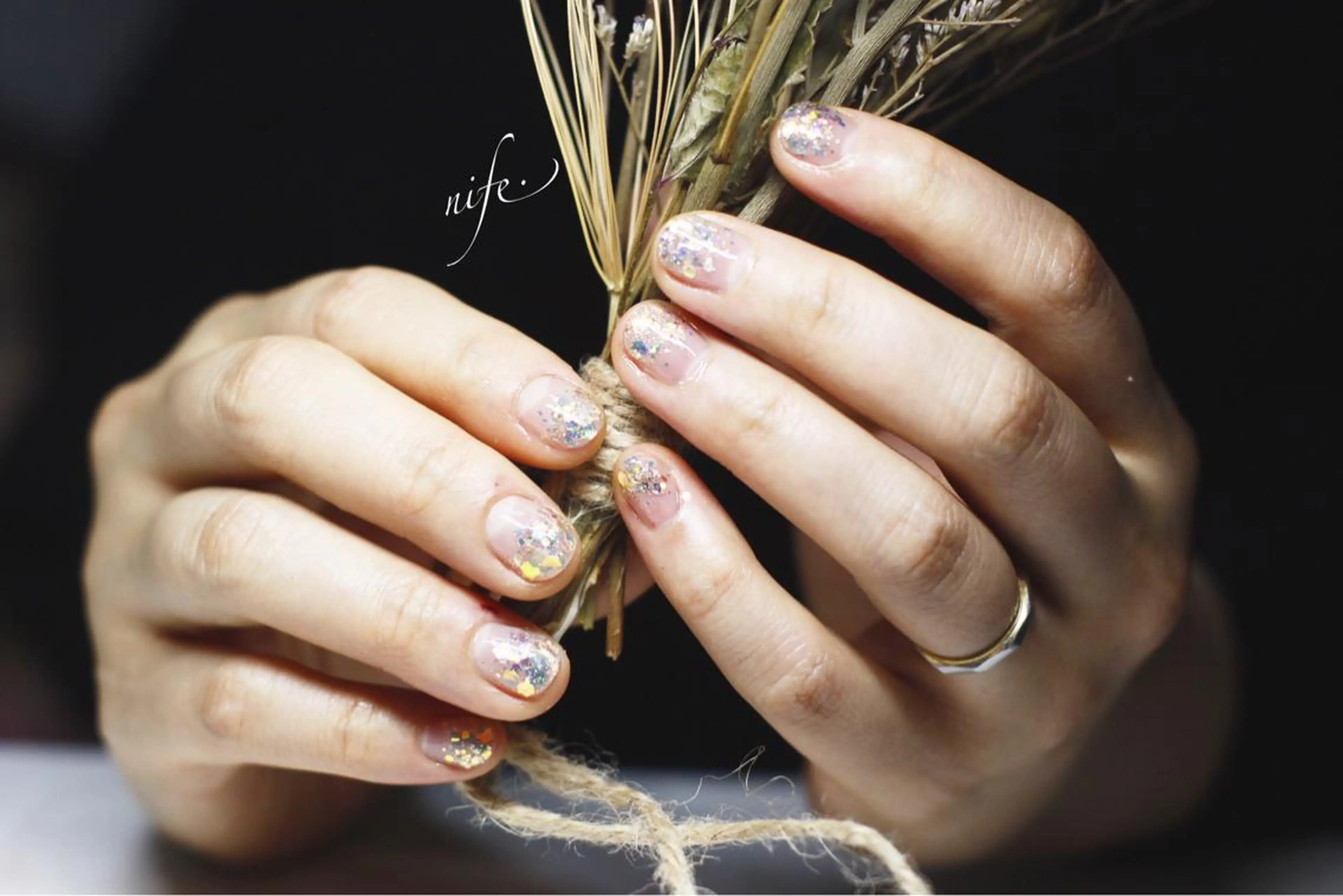 ネイル ジェルネイル ぷっくりネイル atelier nife.のネイルデザイン