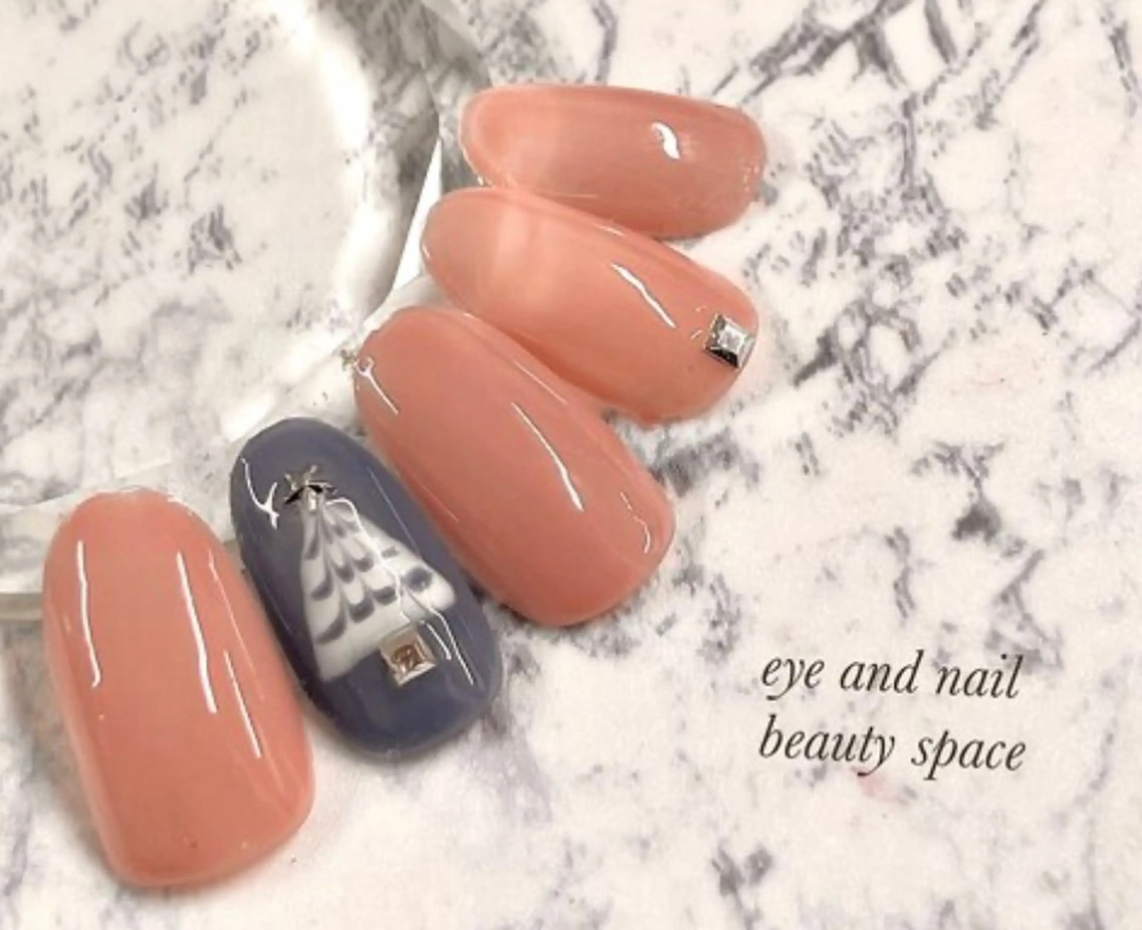 ネイル 冬ネイル クリスマス ハンドネイル 杉山 ネイリストのネイルデザイン