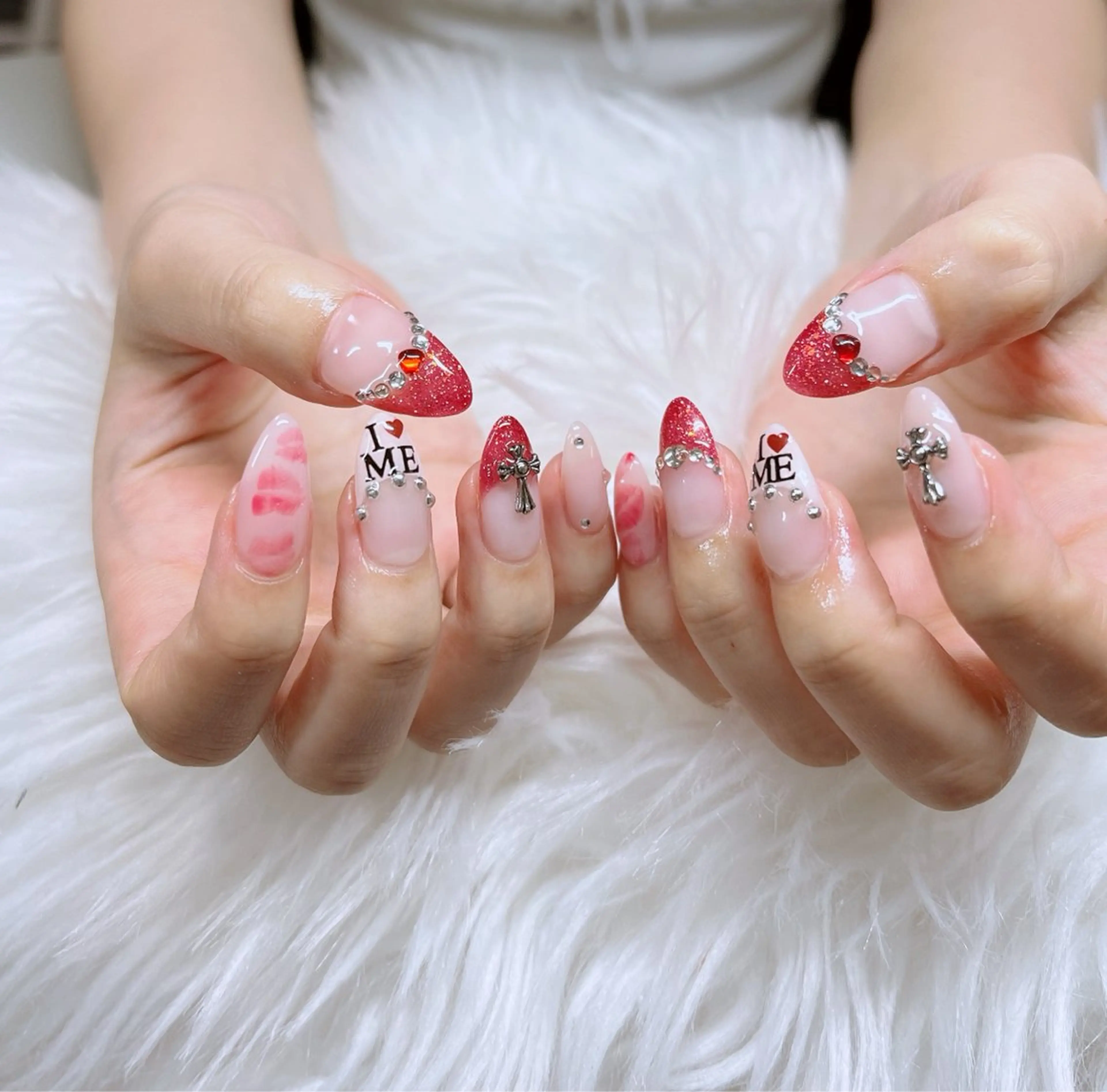 ミディアム ハンドネイル Lee _nailのネイルデザイン