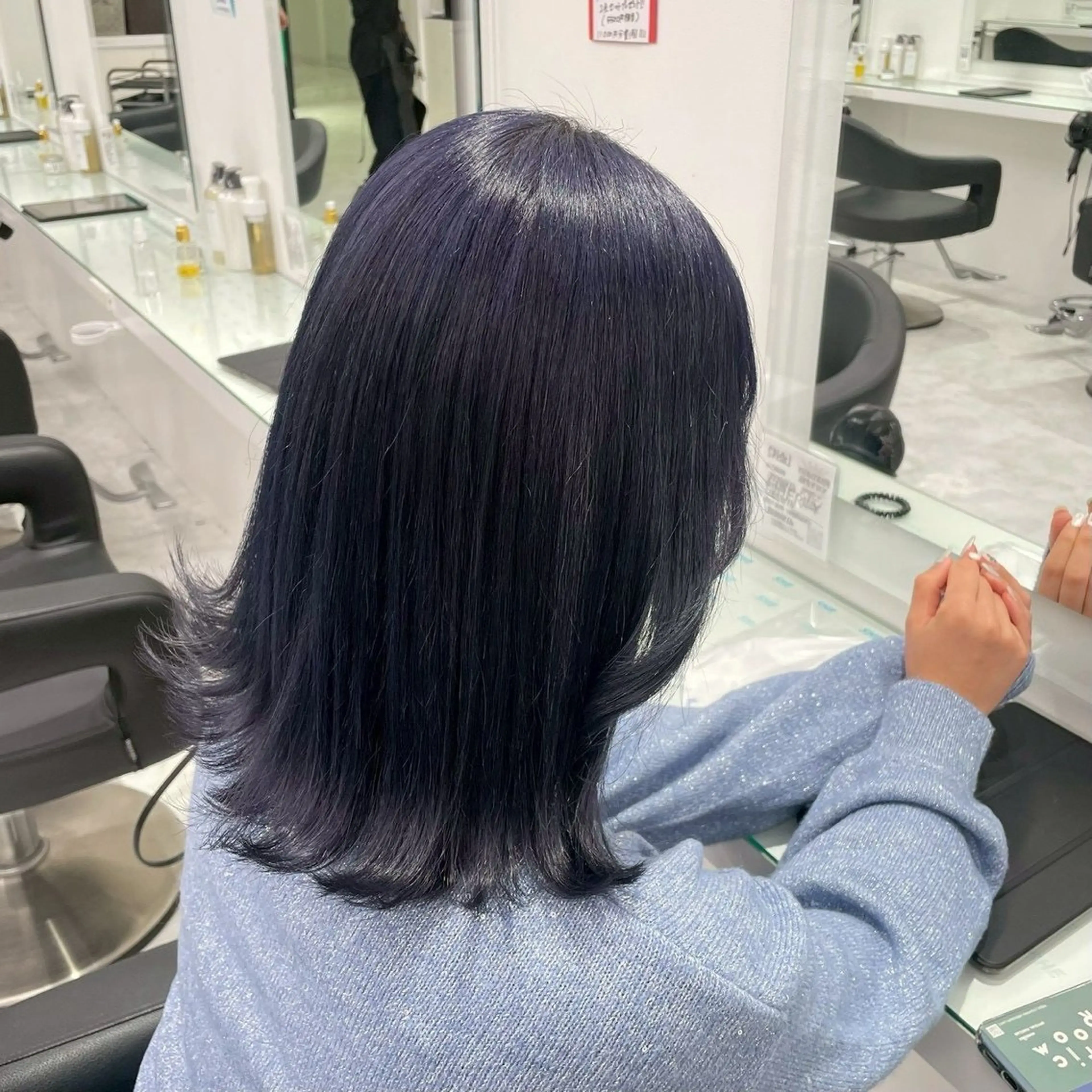 ミディアム ヘアカラー トリートメント しらい しょうたのヘアスタイル